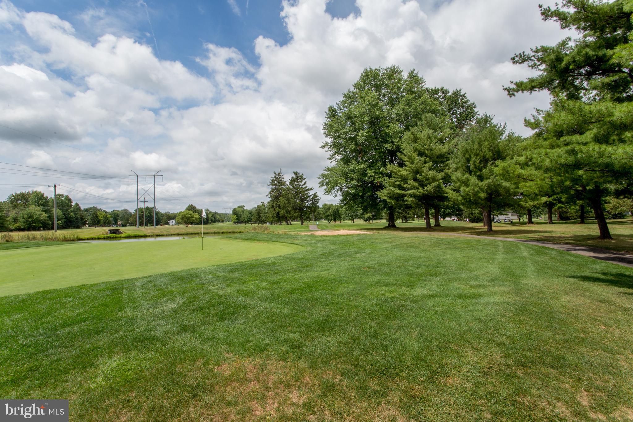 2401 GREENSWARD N A7