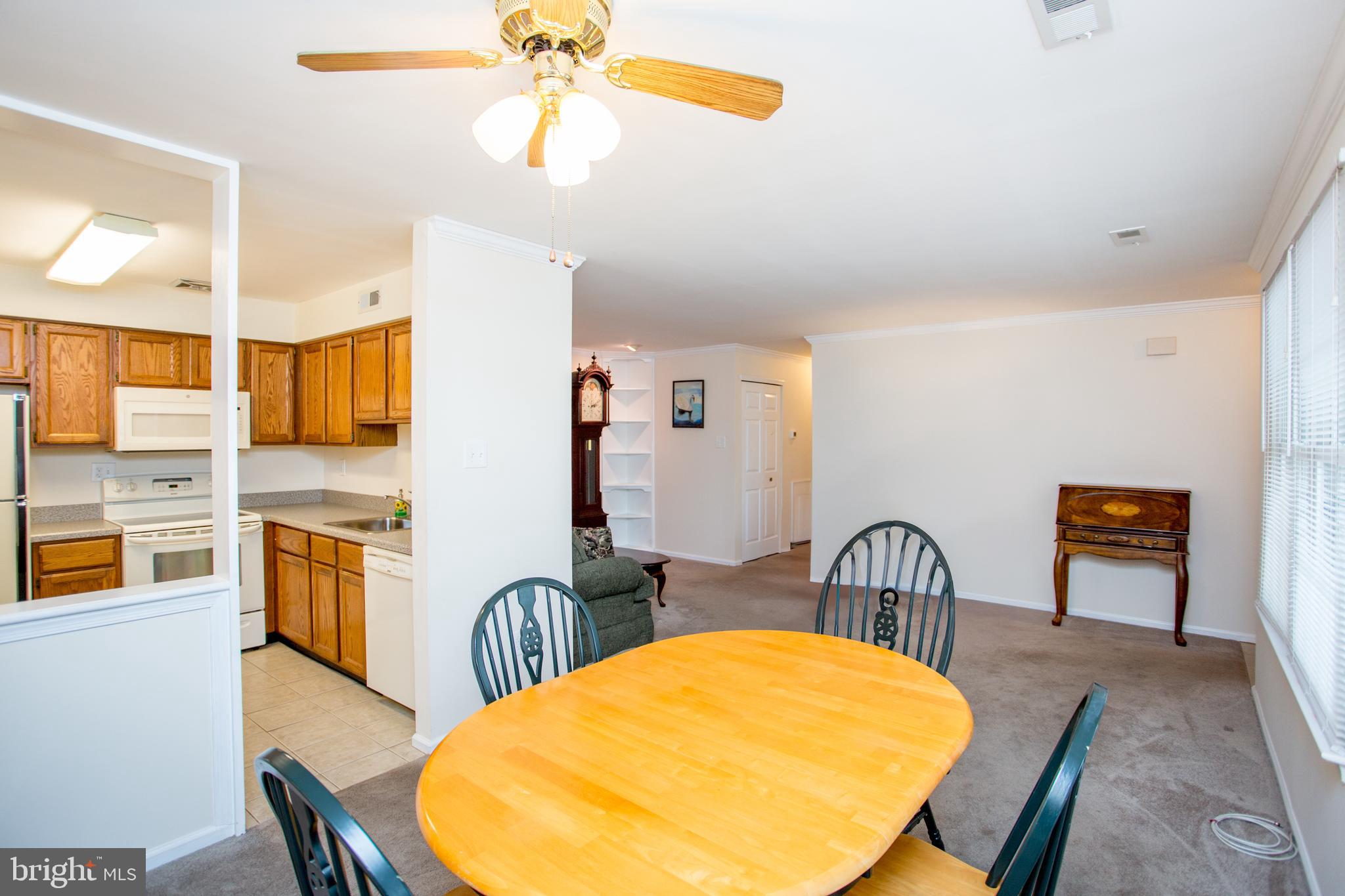 2401 GREENSWARD N A7