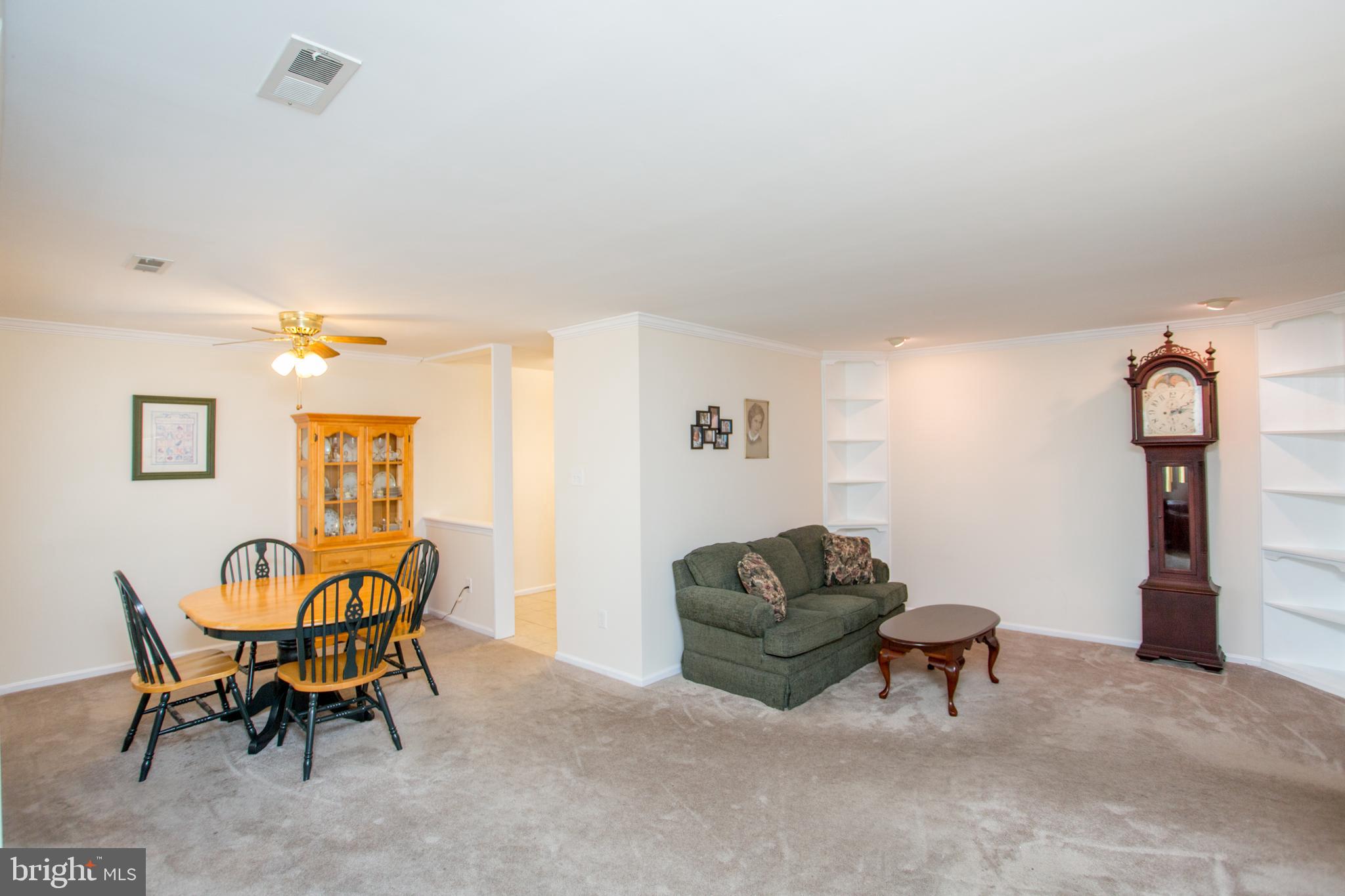 2401 GREENSWARD N A7