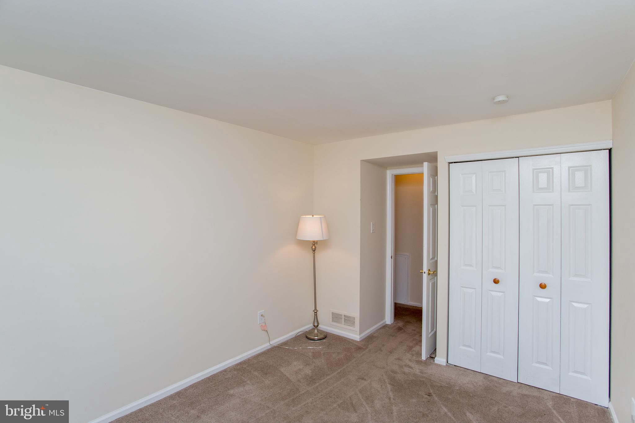 2401 GREENSWARD N A7