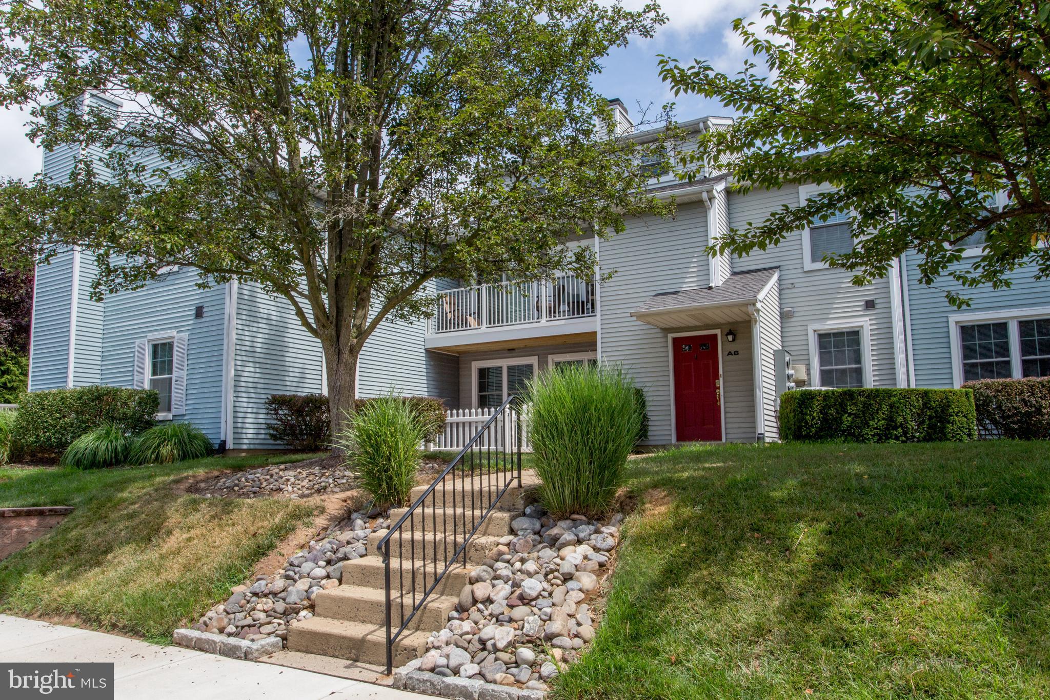 2401 GREENSWARD N A7