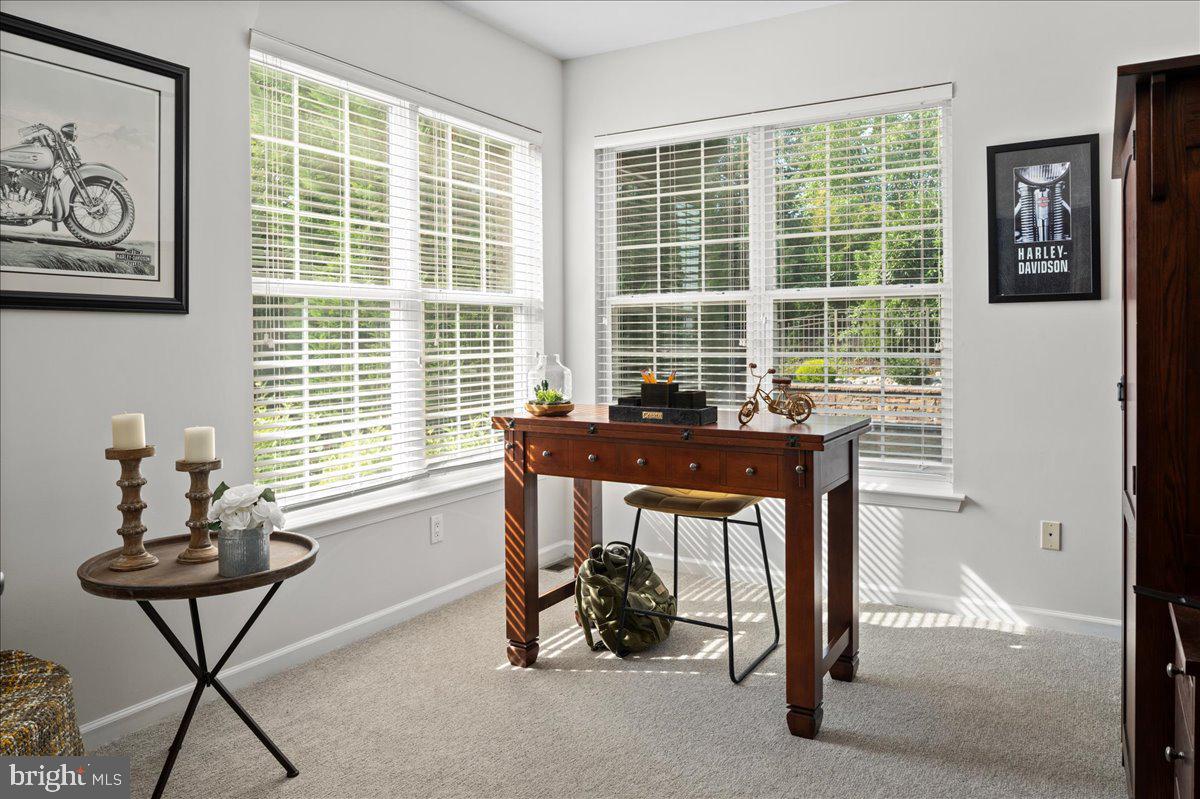 107 COACHLIGHT CIRCLE