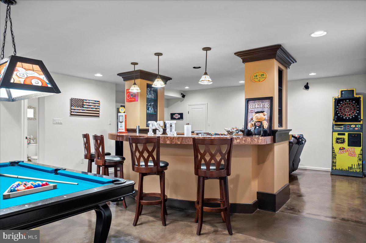 107 COACHLIGHT CIRCLE