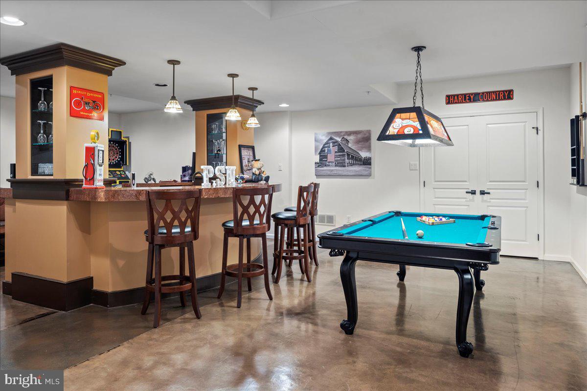 107 COACHLIGHT CIRCLE