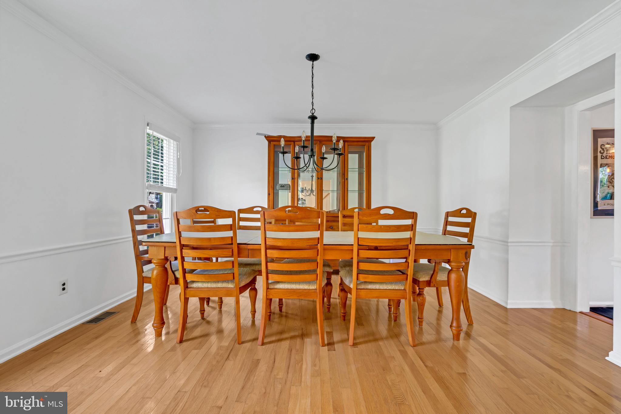 581 NOTTINGHAM DRIVE