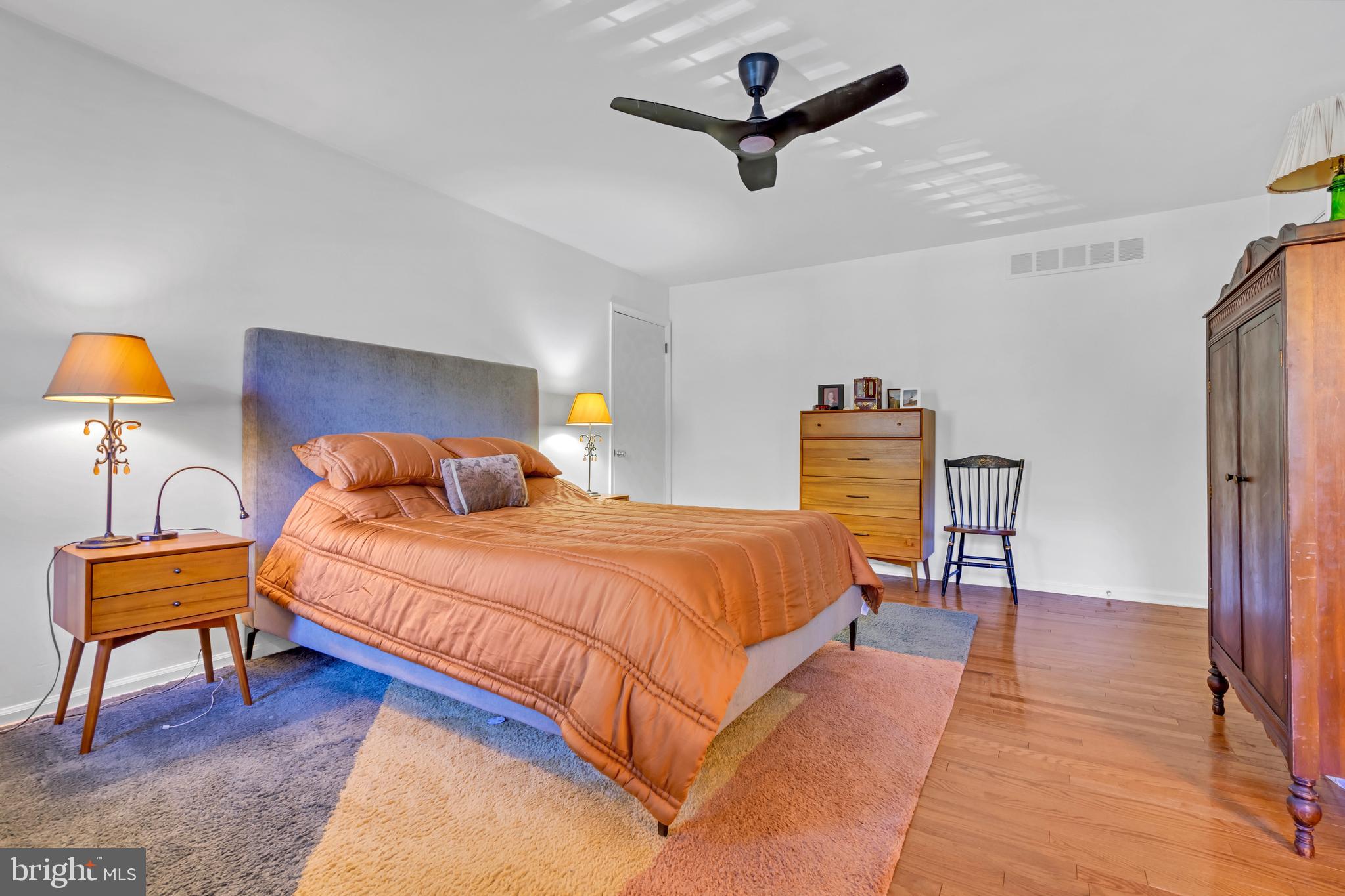 581 NOTTINGHAM DRIVE