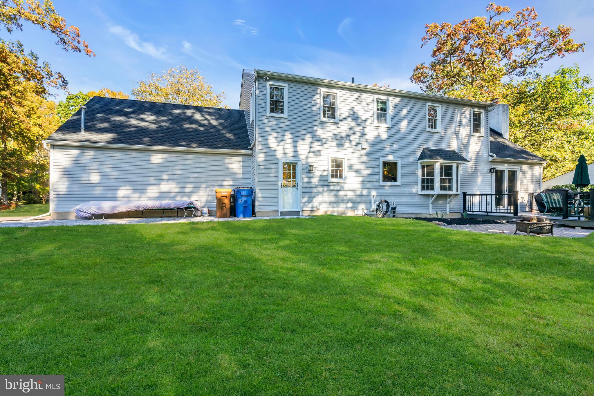 581 NOTTINGHAM DRIVE