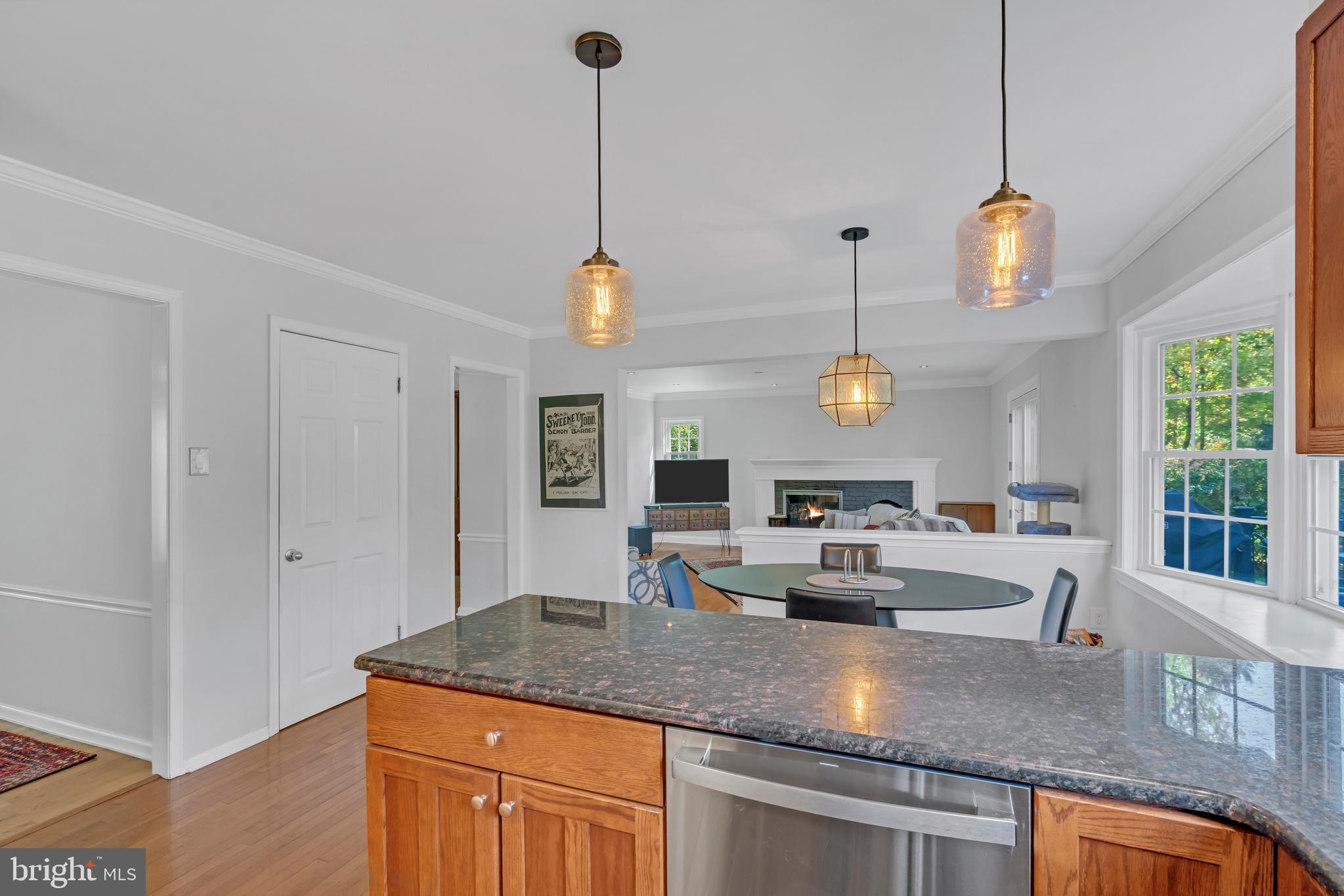 581 NOTTINGHAM DRIVE