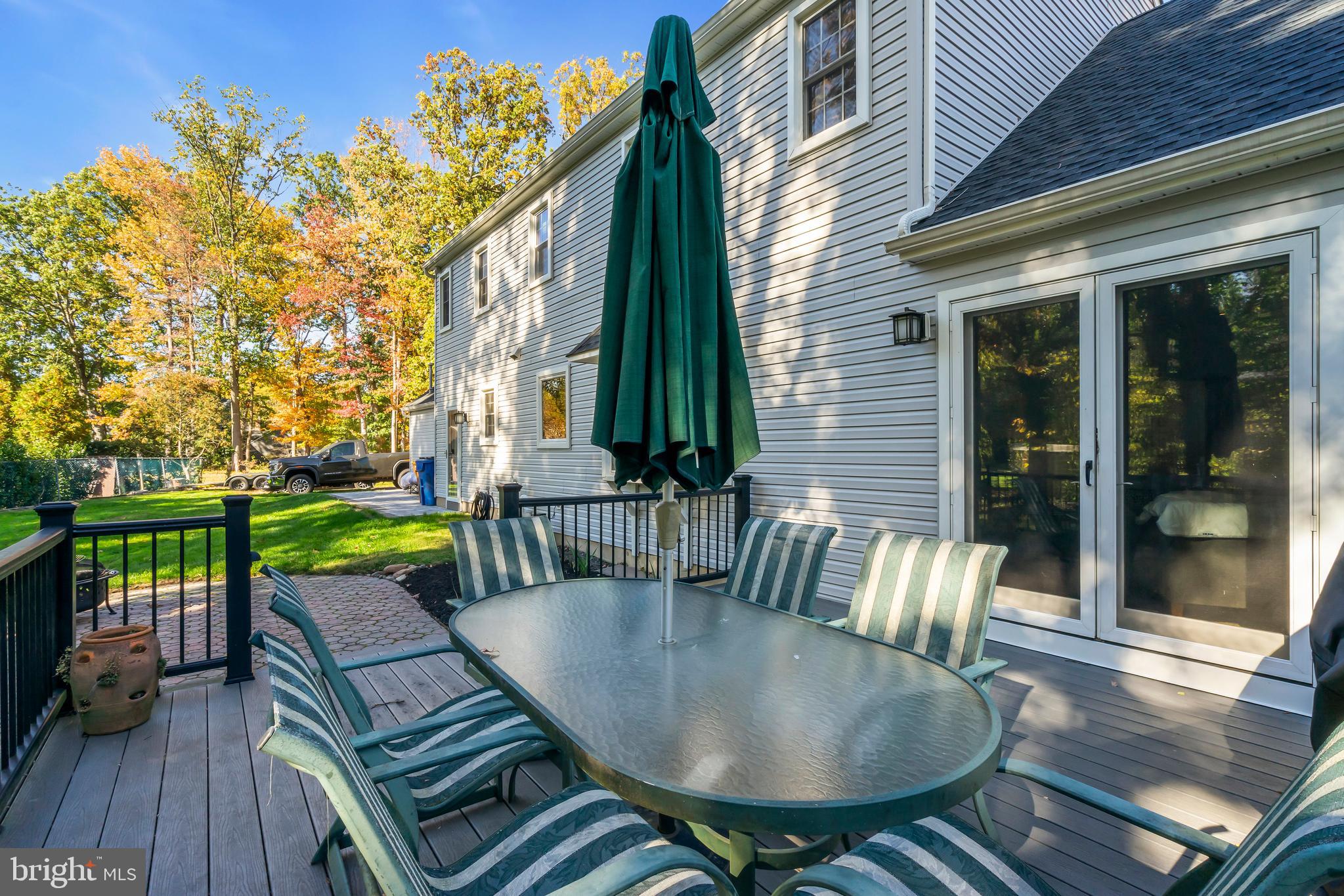 581 NOTTINGHAM DRIVE