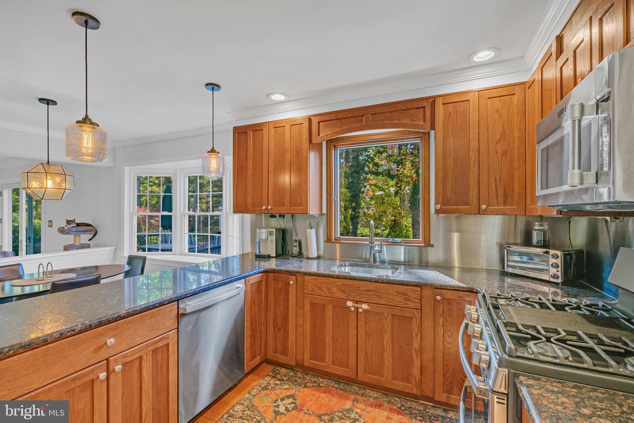 581 NOTTINGHAM DRIVE