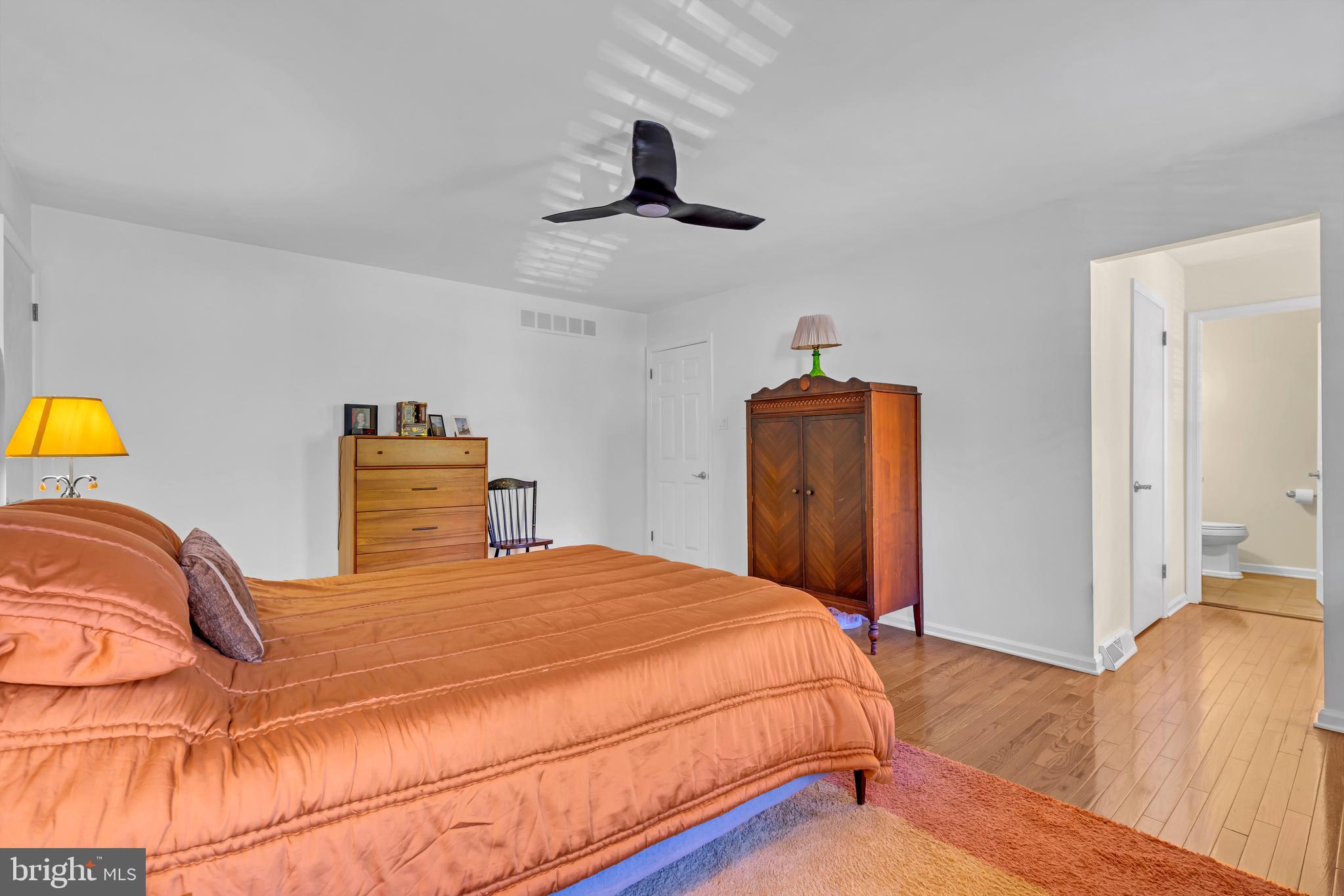 581 NOTTINGHAM DRIVE