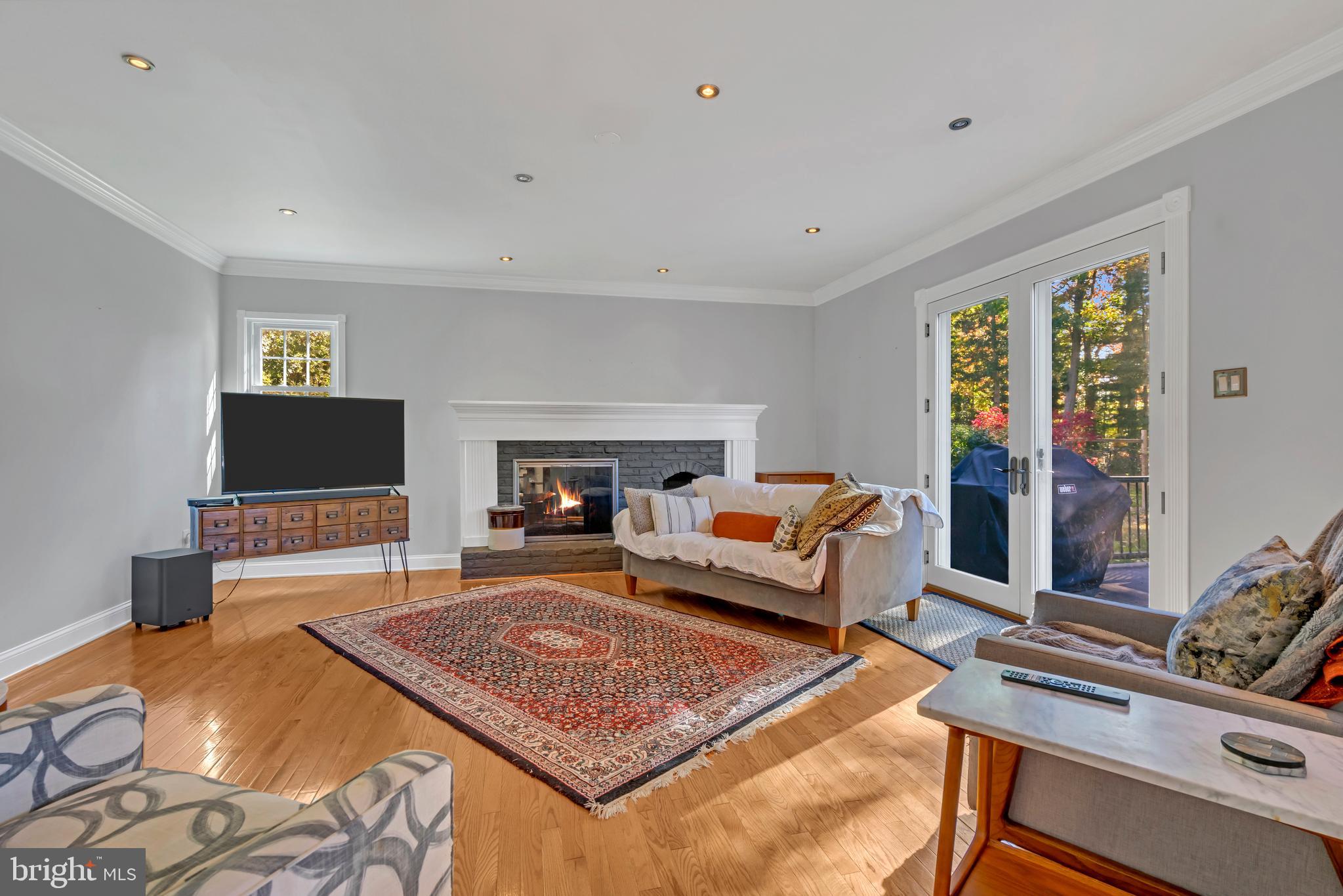 581 NOTTINGHAM DRIVE