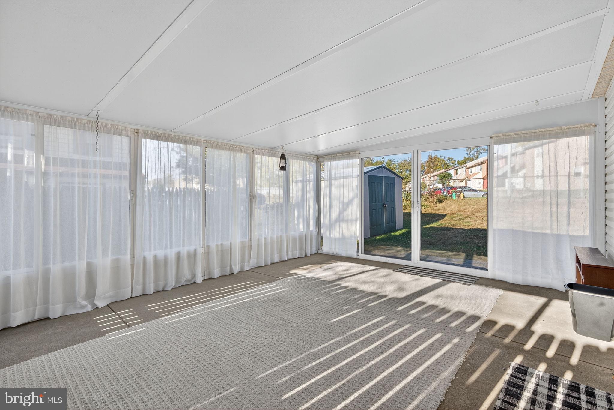 1398 ARUNDEL WAY