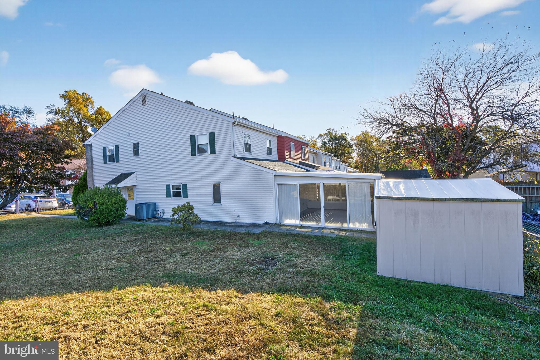 1398 ARUNDEL WAY