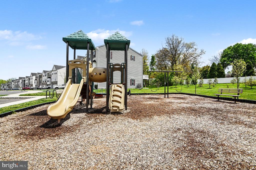 413 ARBOR BOULEVARD