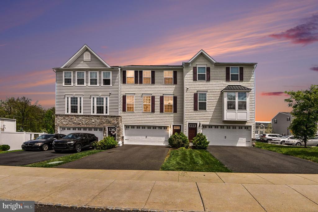 413 ARBOR BOULEVARD