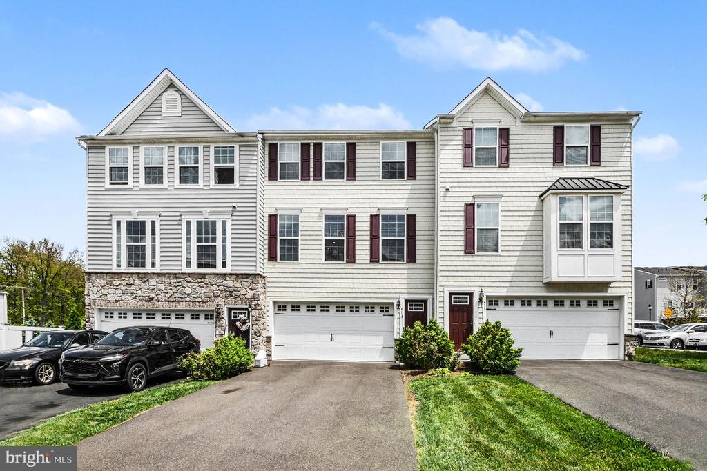 413 ARBOR BOULEVARD