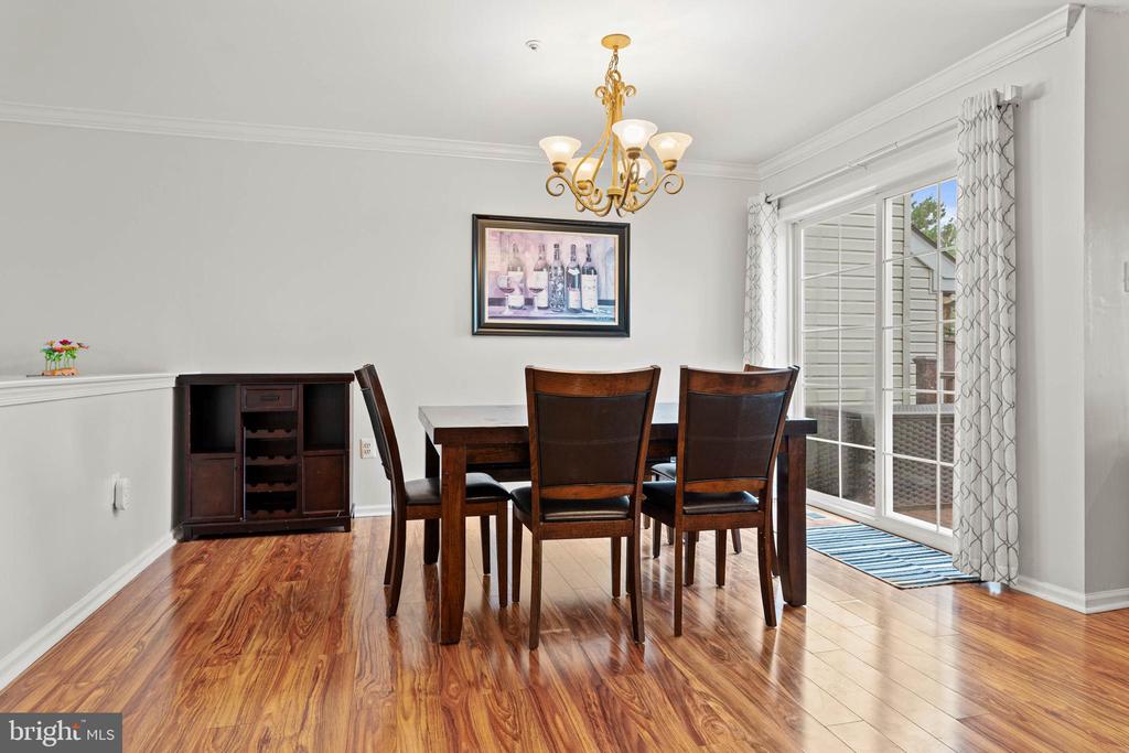 807 SHERRICK COURT