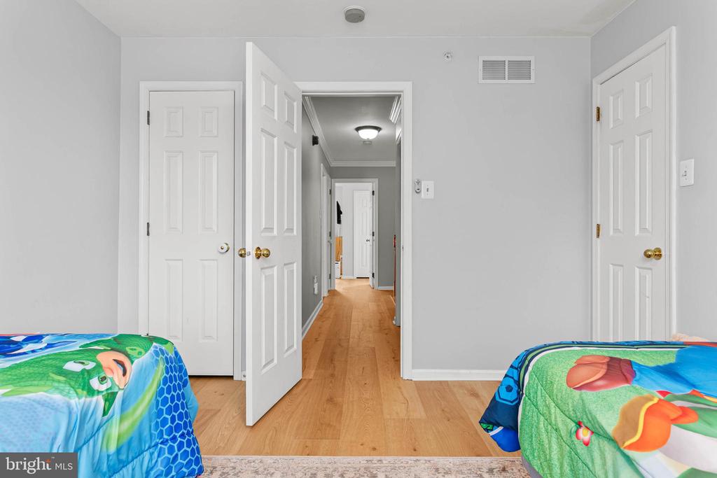 807 SHERRICK COURT