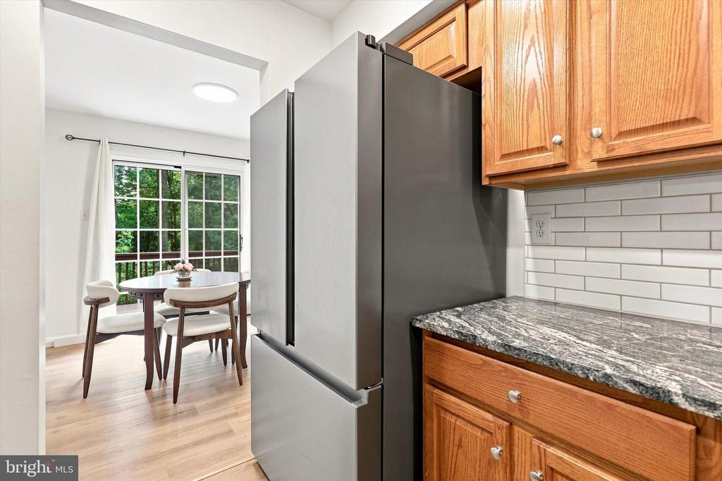 2009 CREEKSIDE COURT Unit: 28