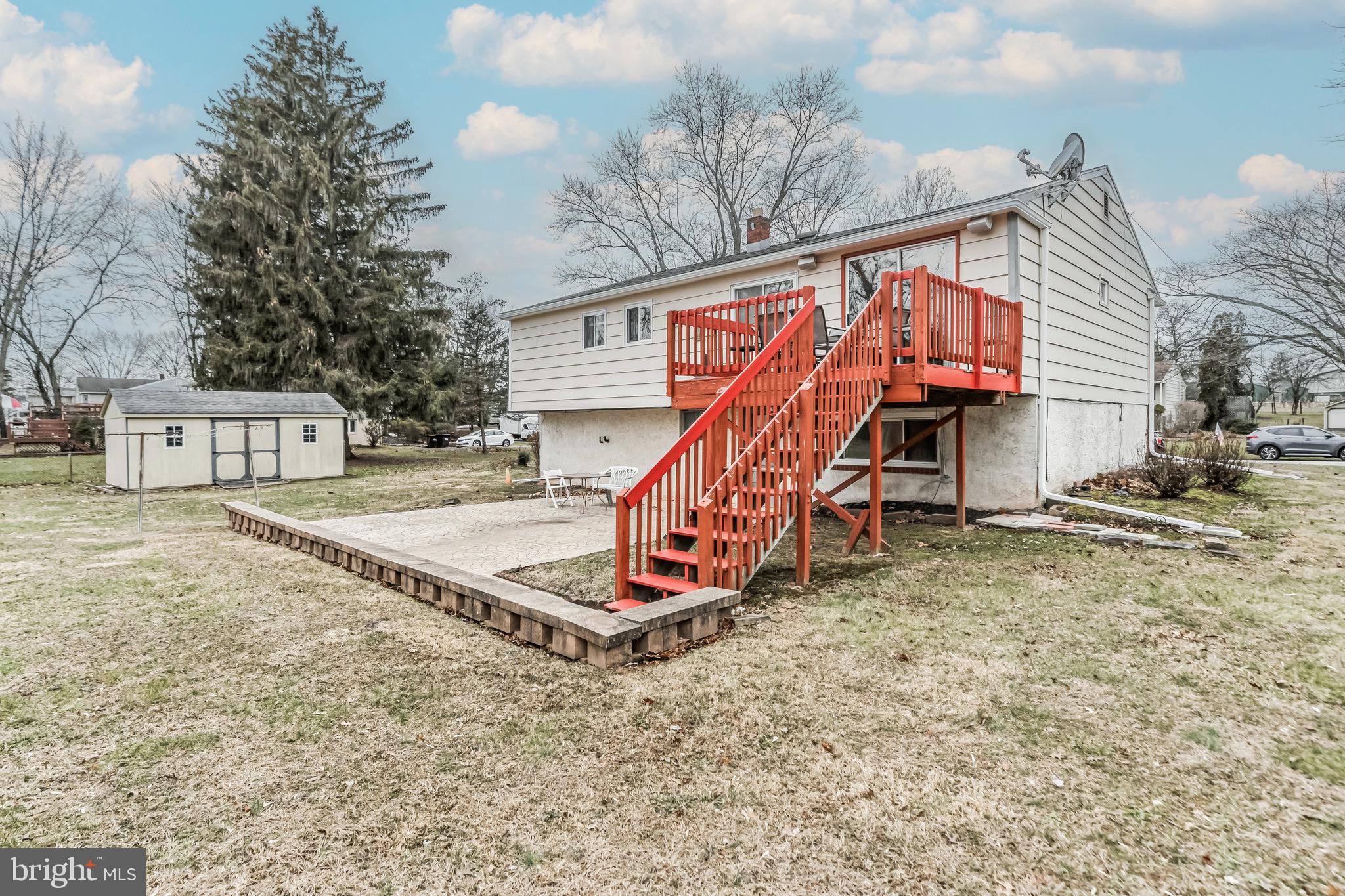 1319 VERONICA LANE