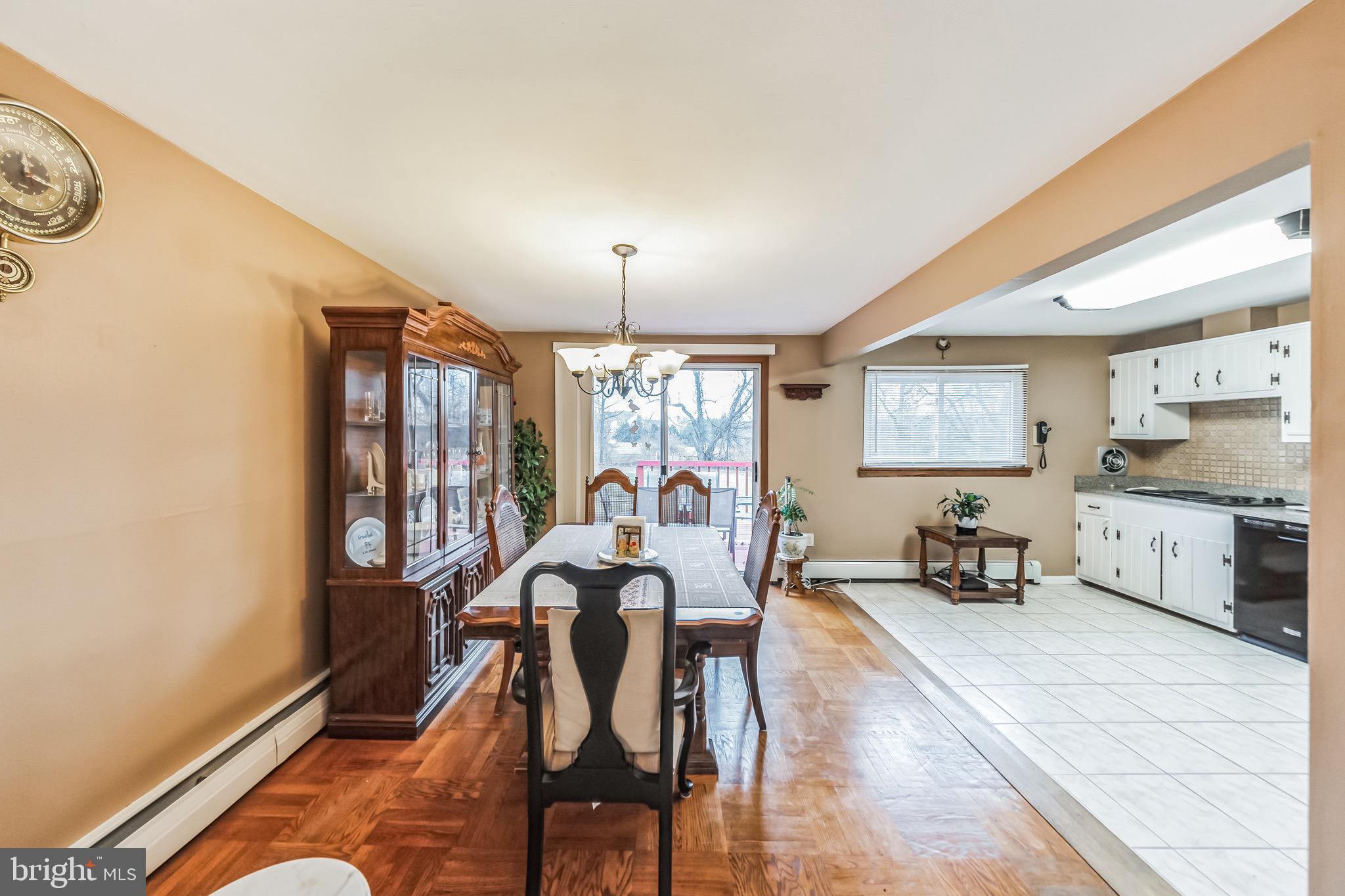 1319 VERONICA LANE