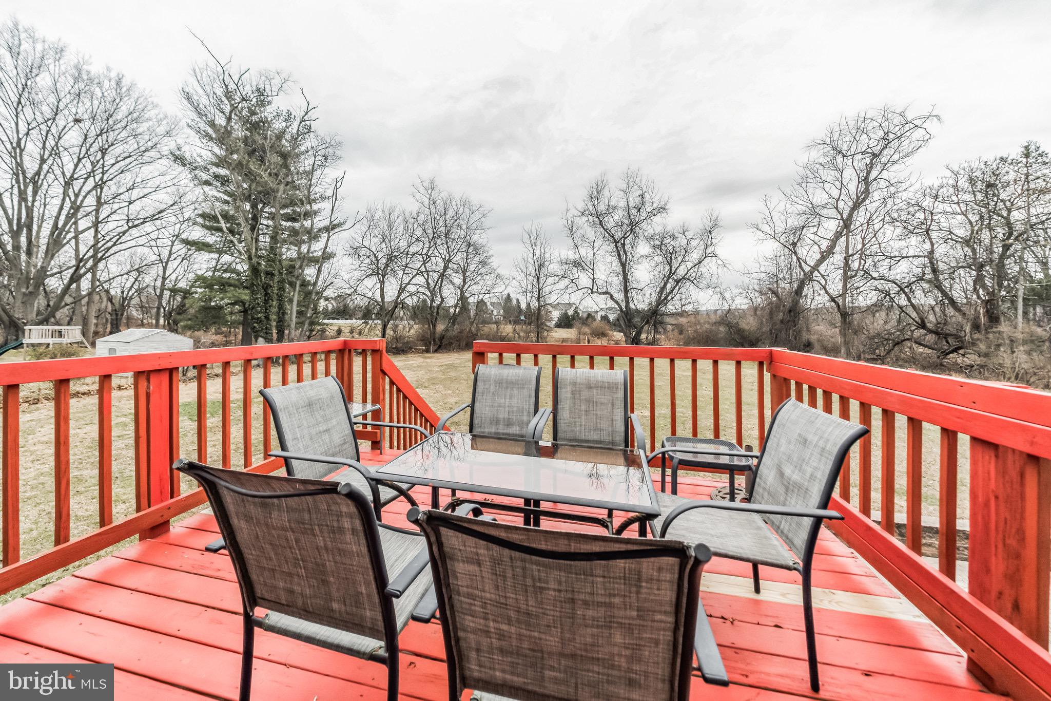 1319 VERONICA LANE