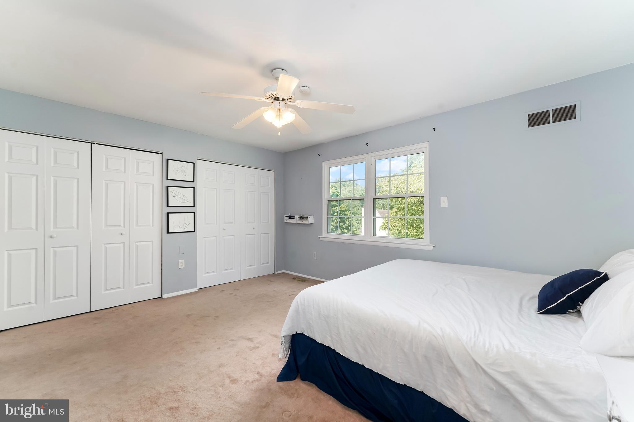 571 W MARSHALL STREET