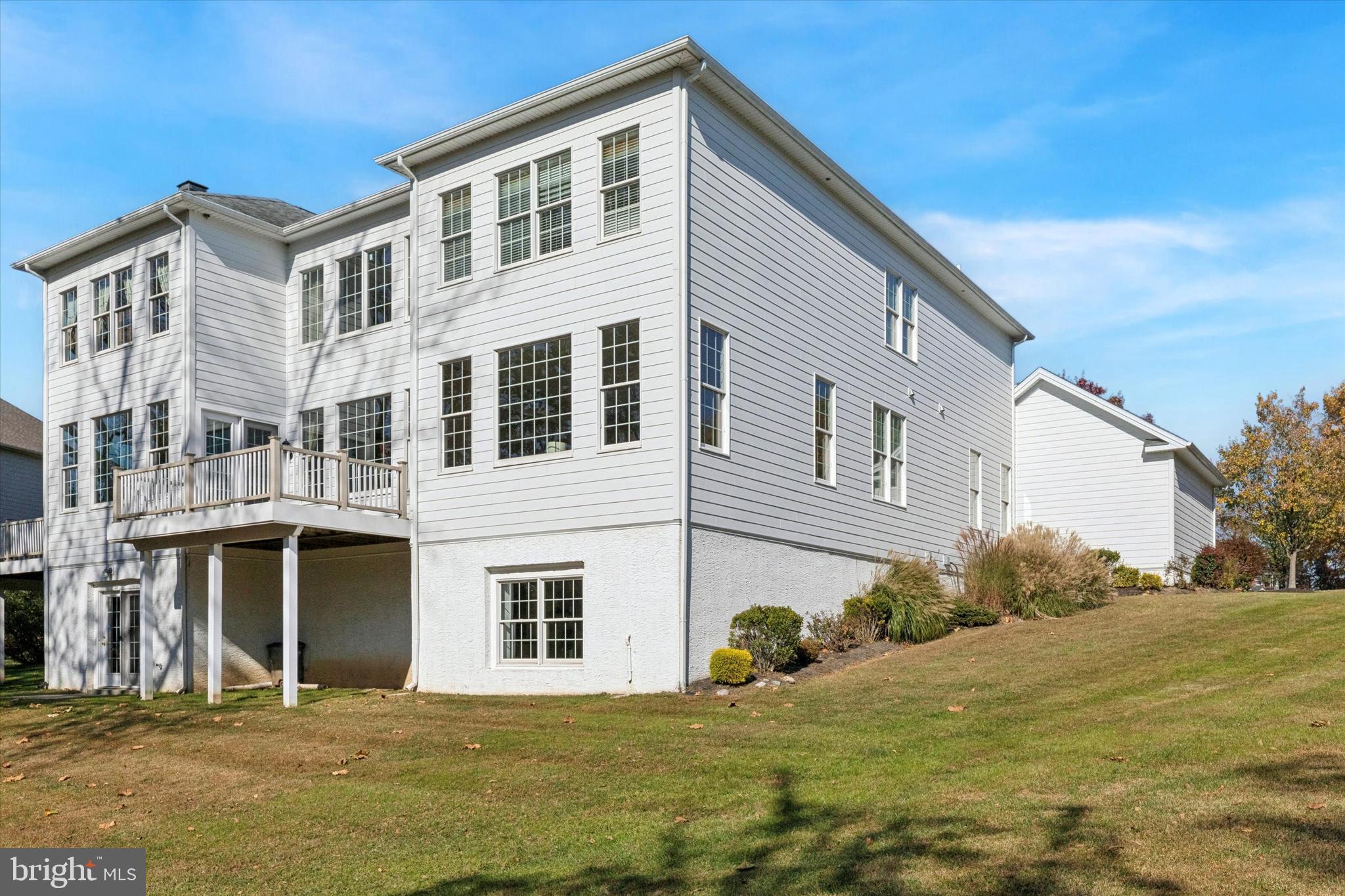 1476 E STONINGTON DRIVE