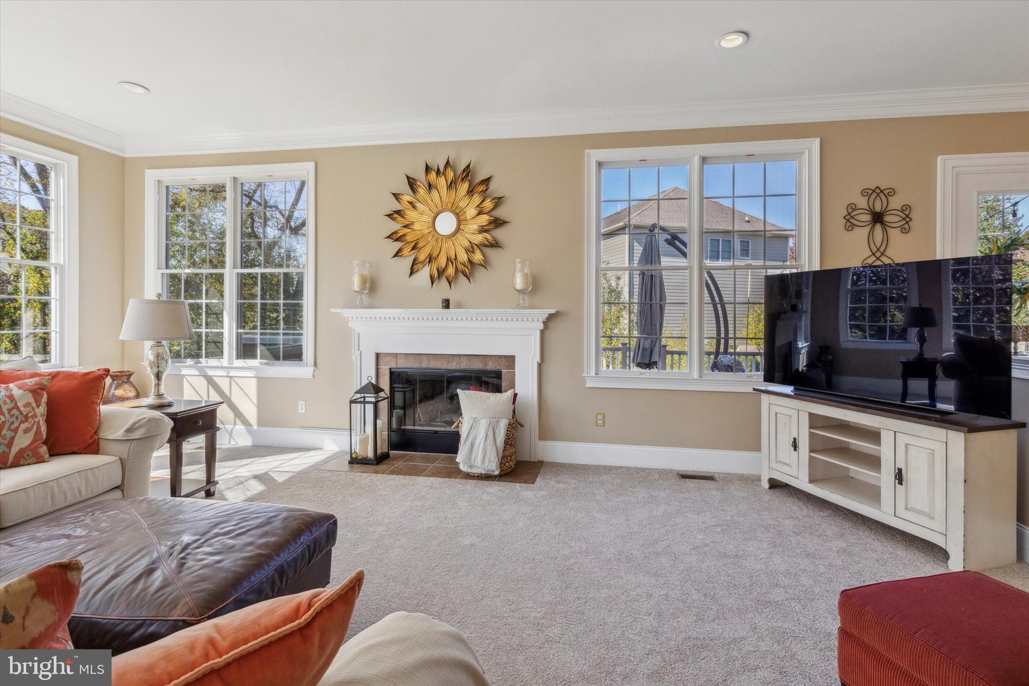 1476 E STONINGTON DRIVE