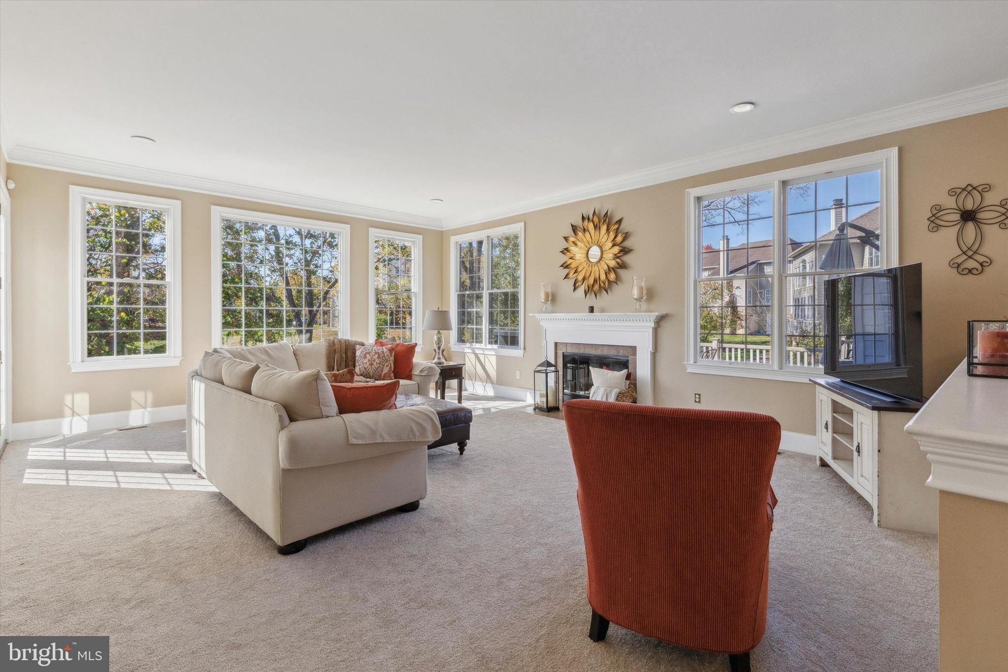 1476 E STONINGTON DRIVE