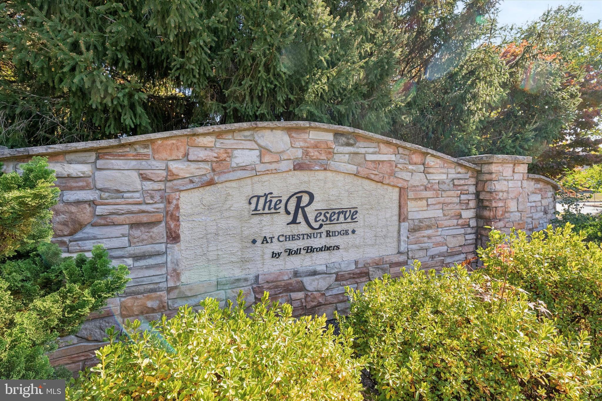 1476 E STONINGTON DRIVE