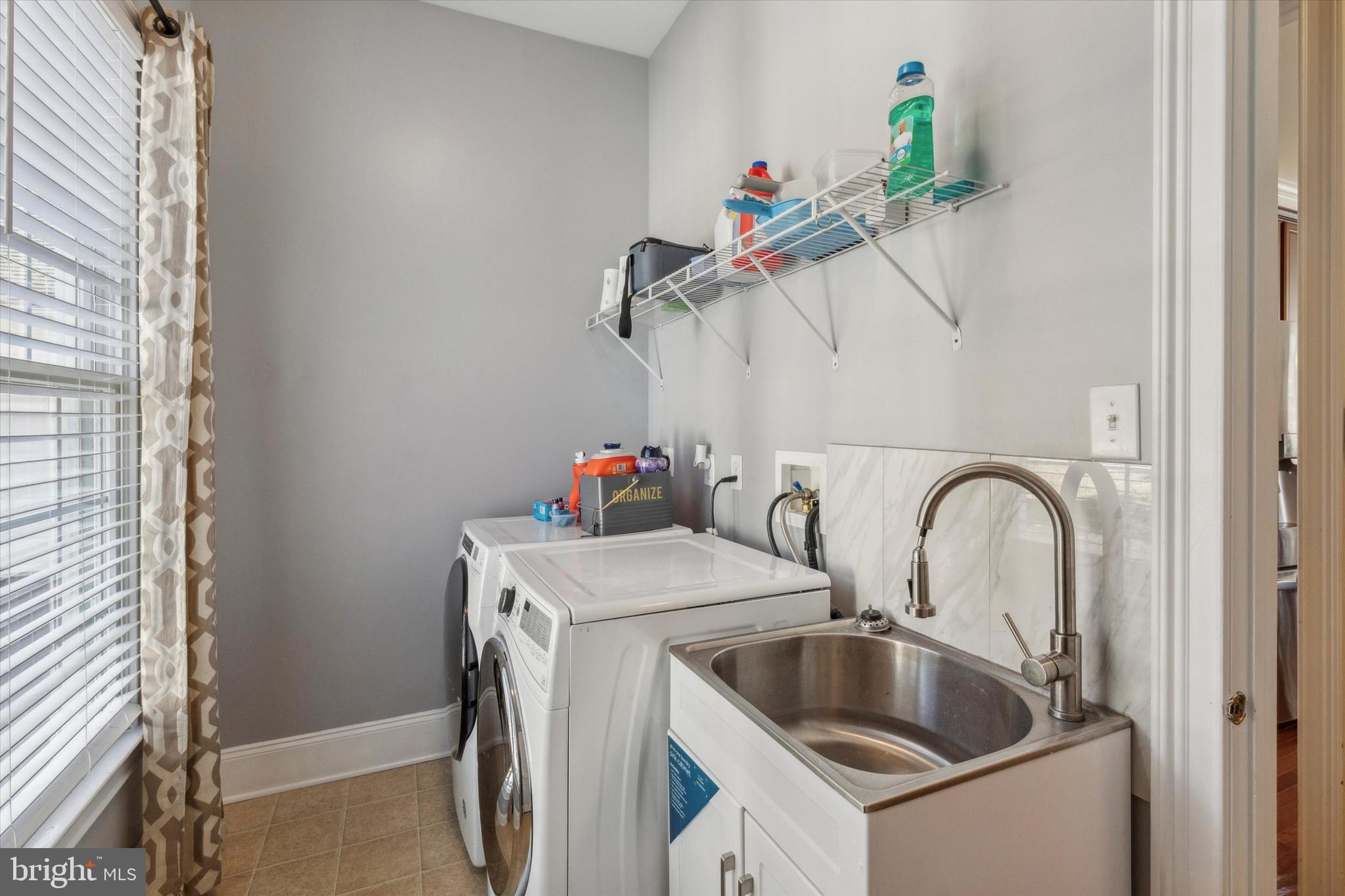 1476 E STONINGTON DRIVE