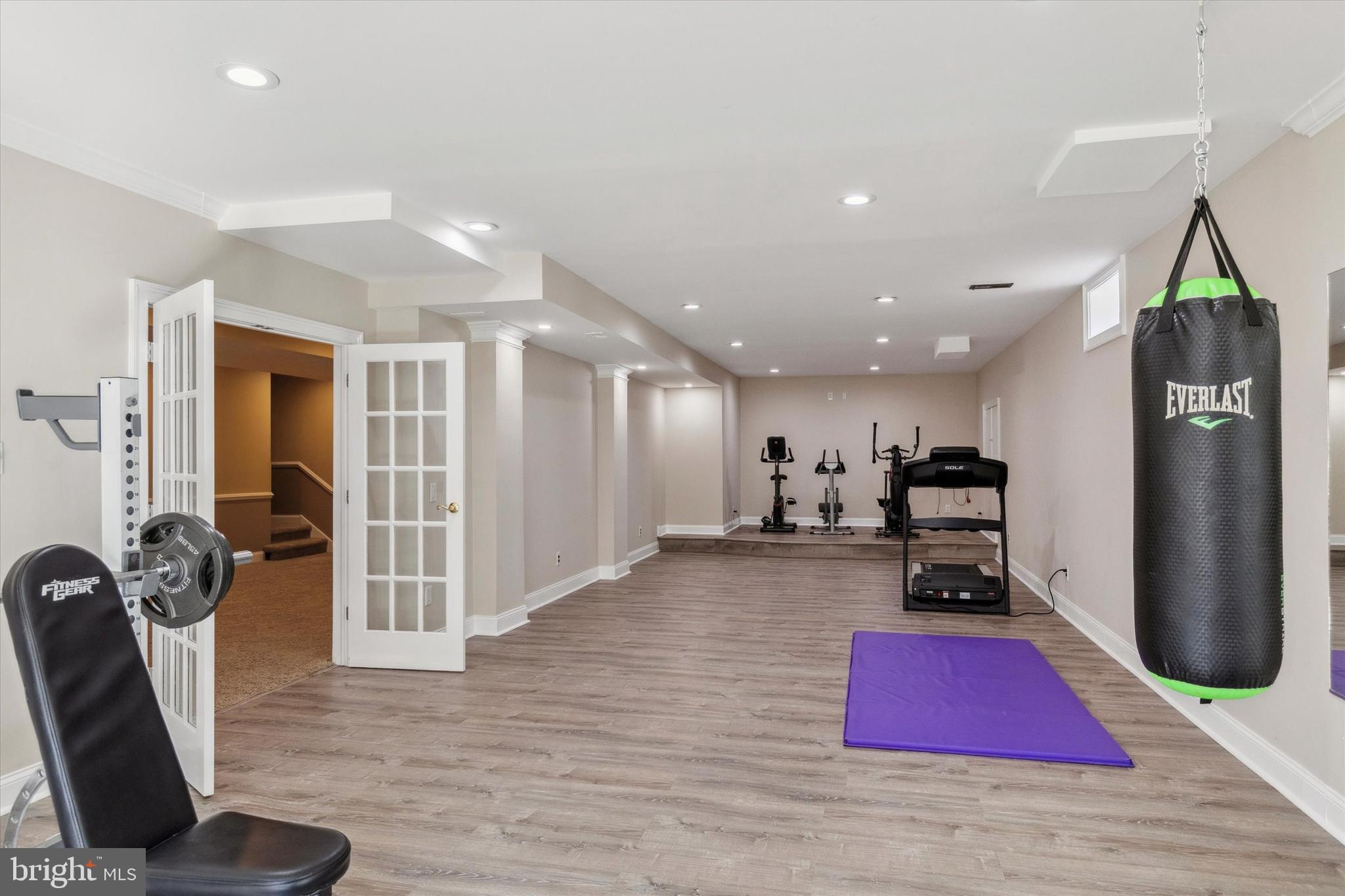 1476 E STONINGTON DRIVE