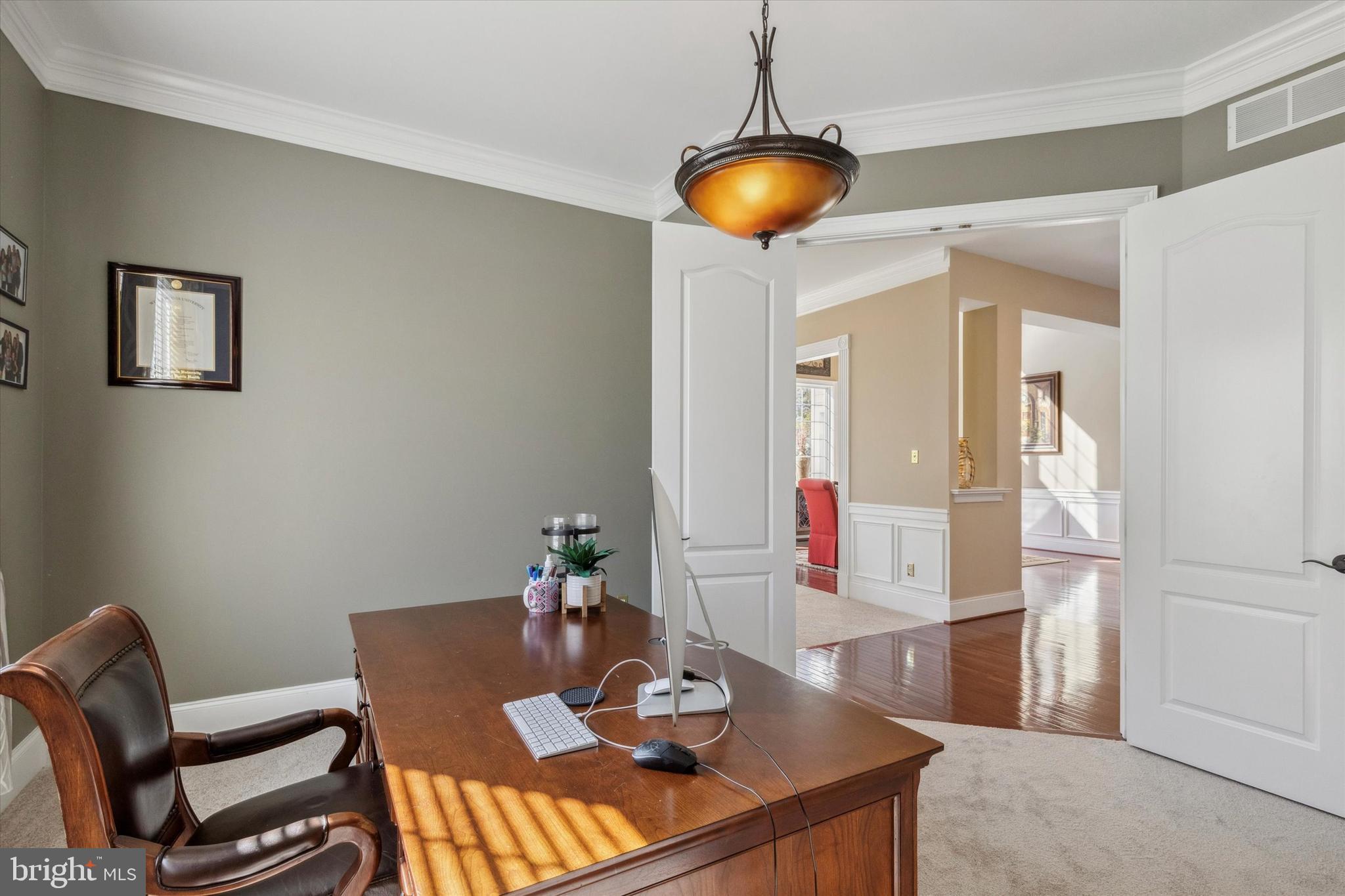 1476 E STONINGTON DRIVE