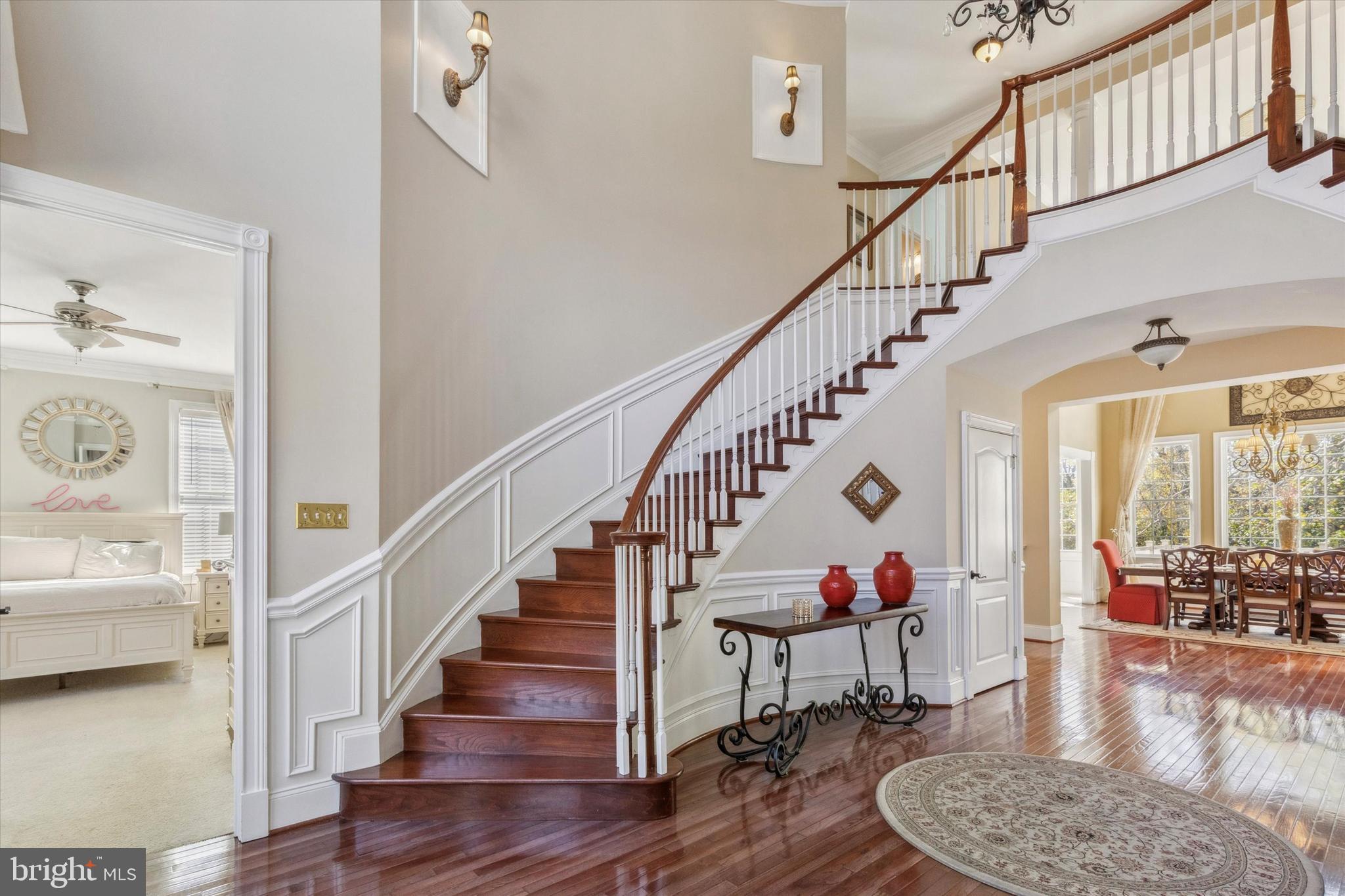 1476 E STONINGTON DRIVE