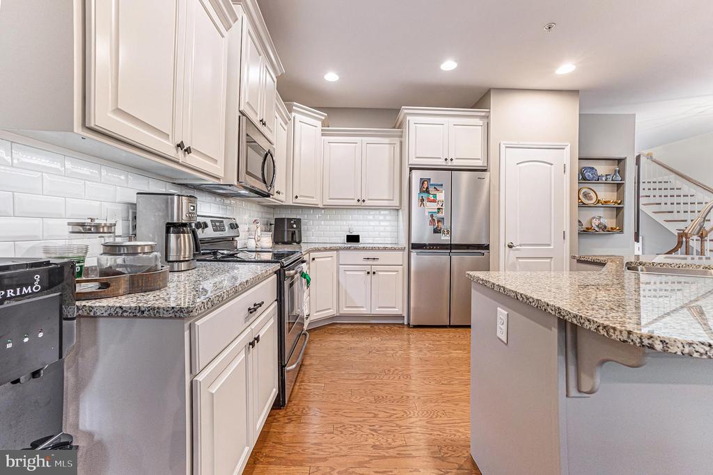 1259 S RED MAPLE WAY