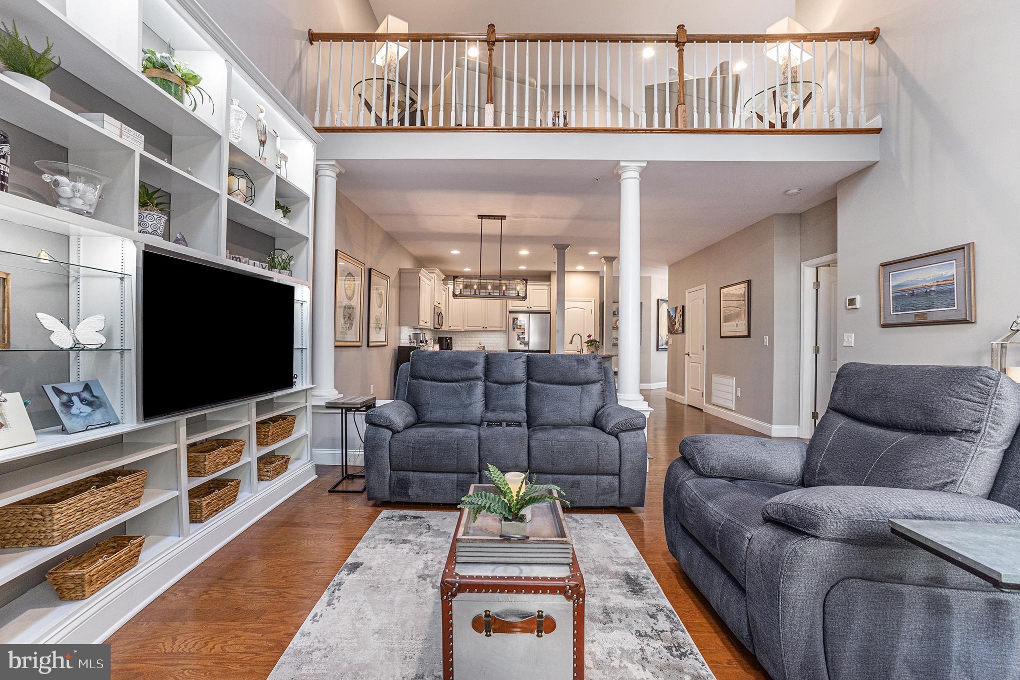 1259 S RED MAPLE WAY