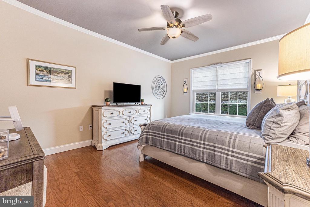 1259 S RED MAPLE WAY