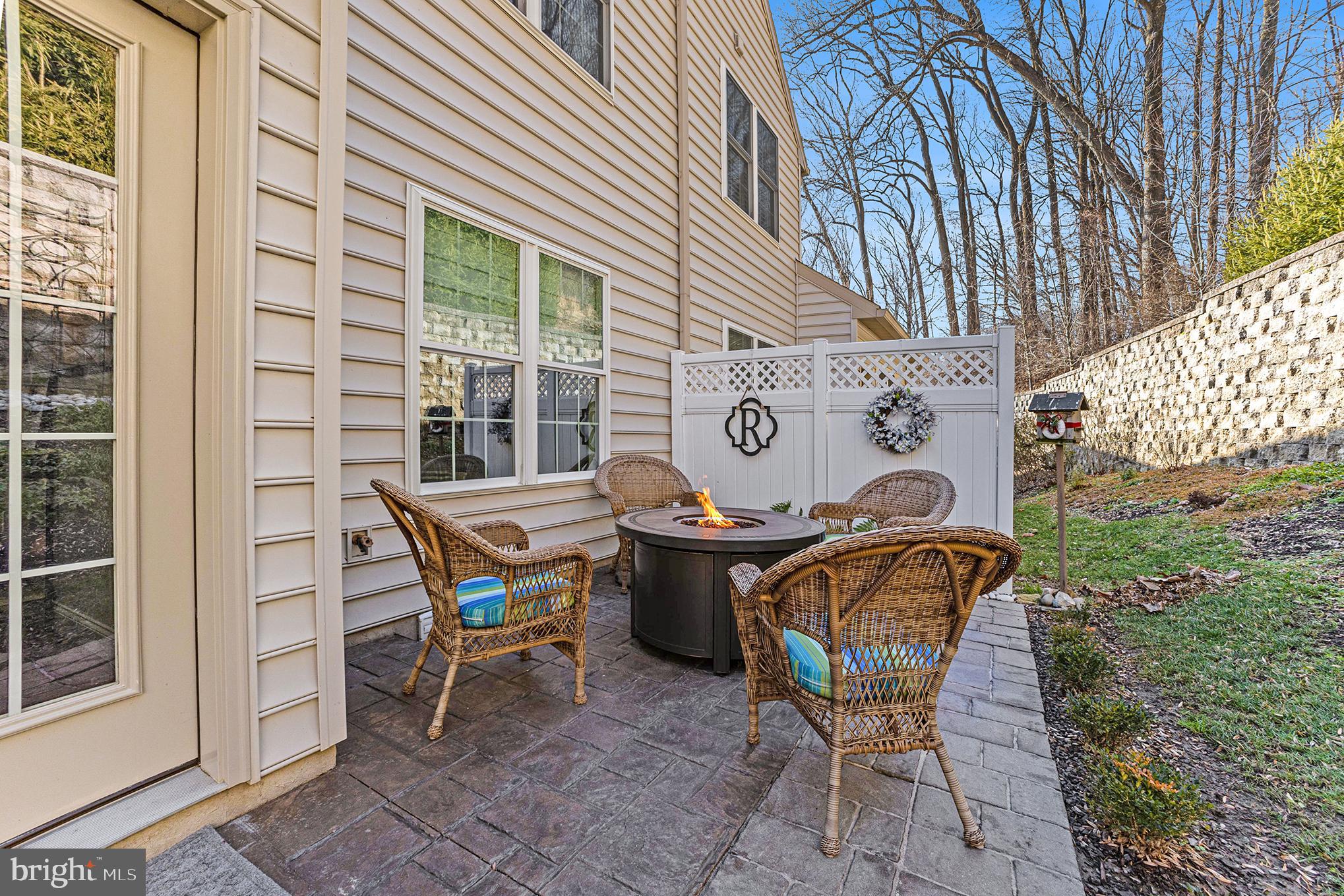 1259 S RED MAPLE WAY