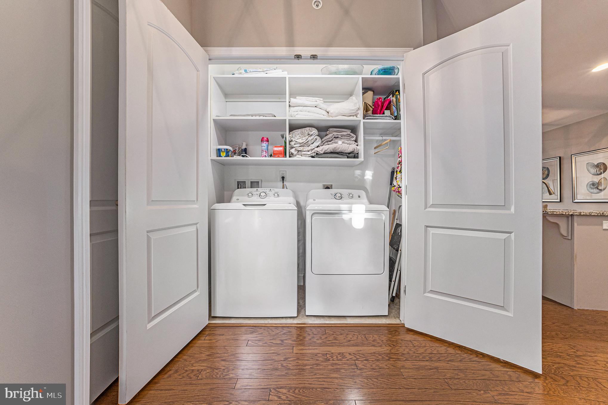 1259 S RED MAPLE WAY