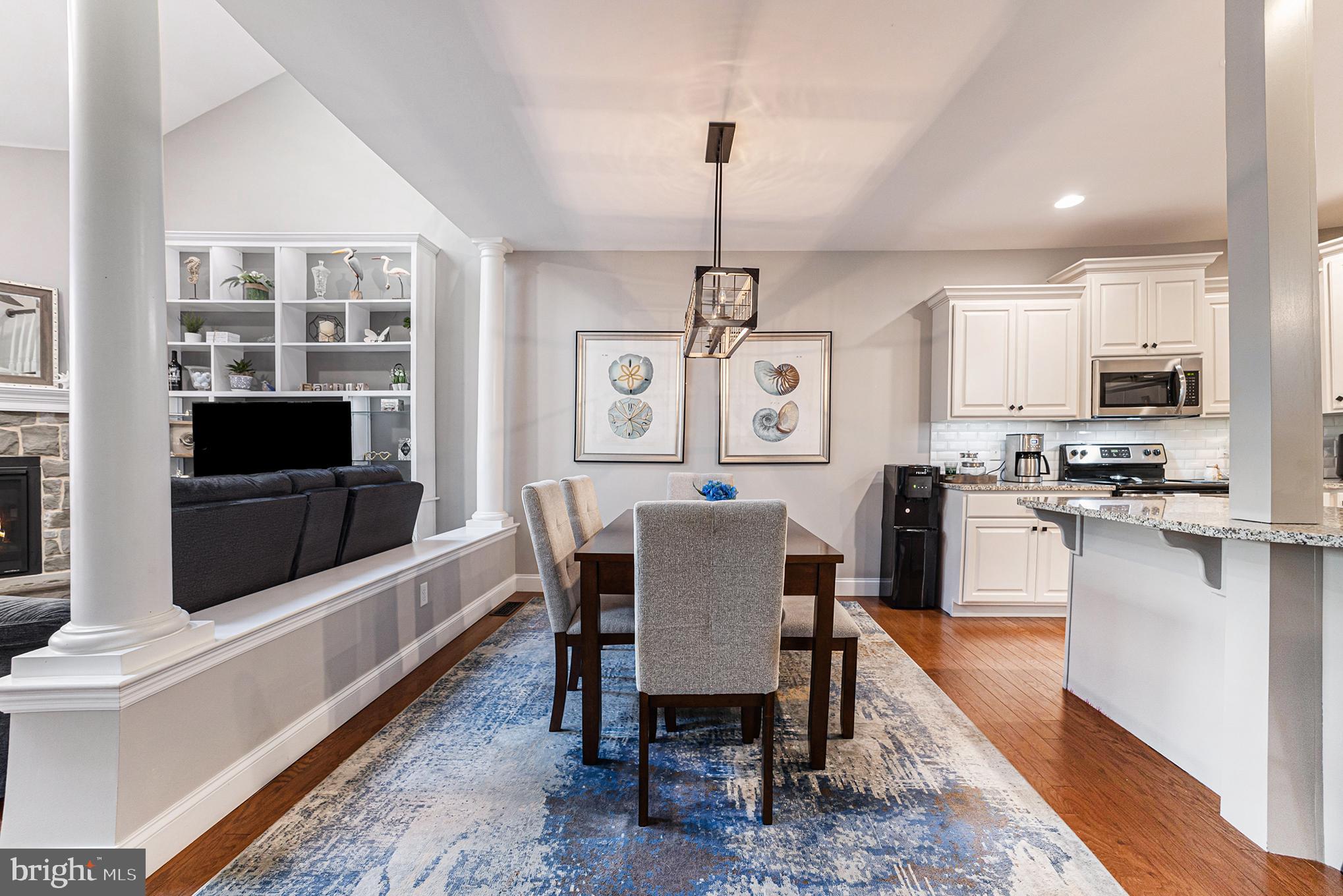 1259 S RED MAPLE WAY