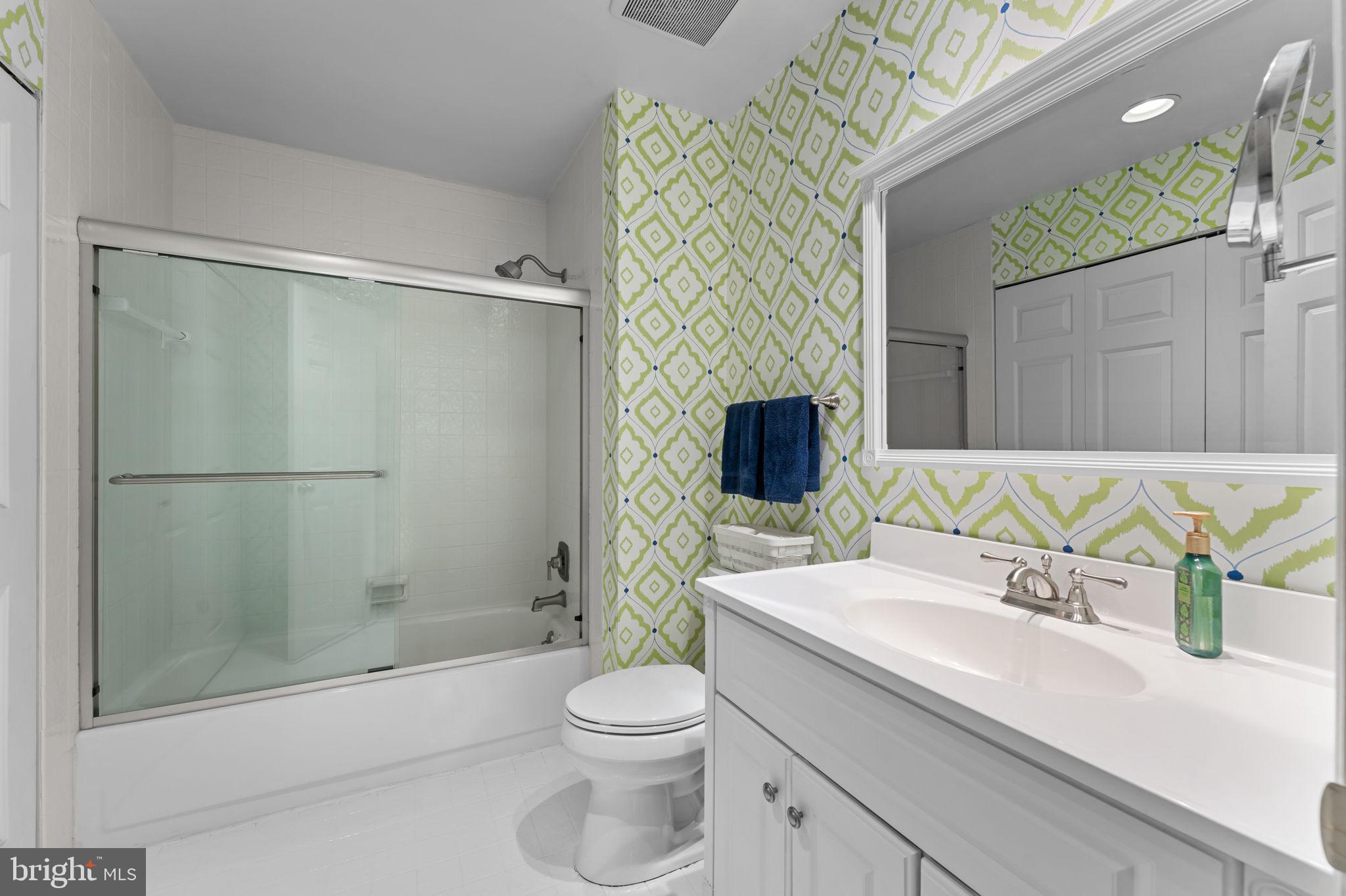 1804 WEATHERSTONE DRIVE