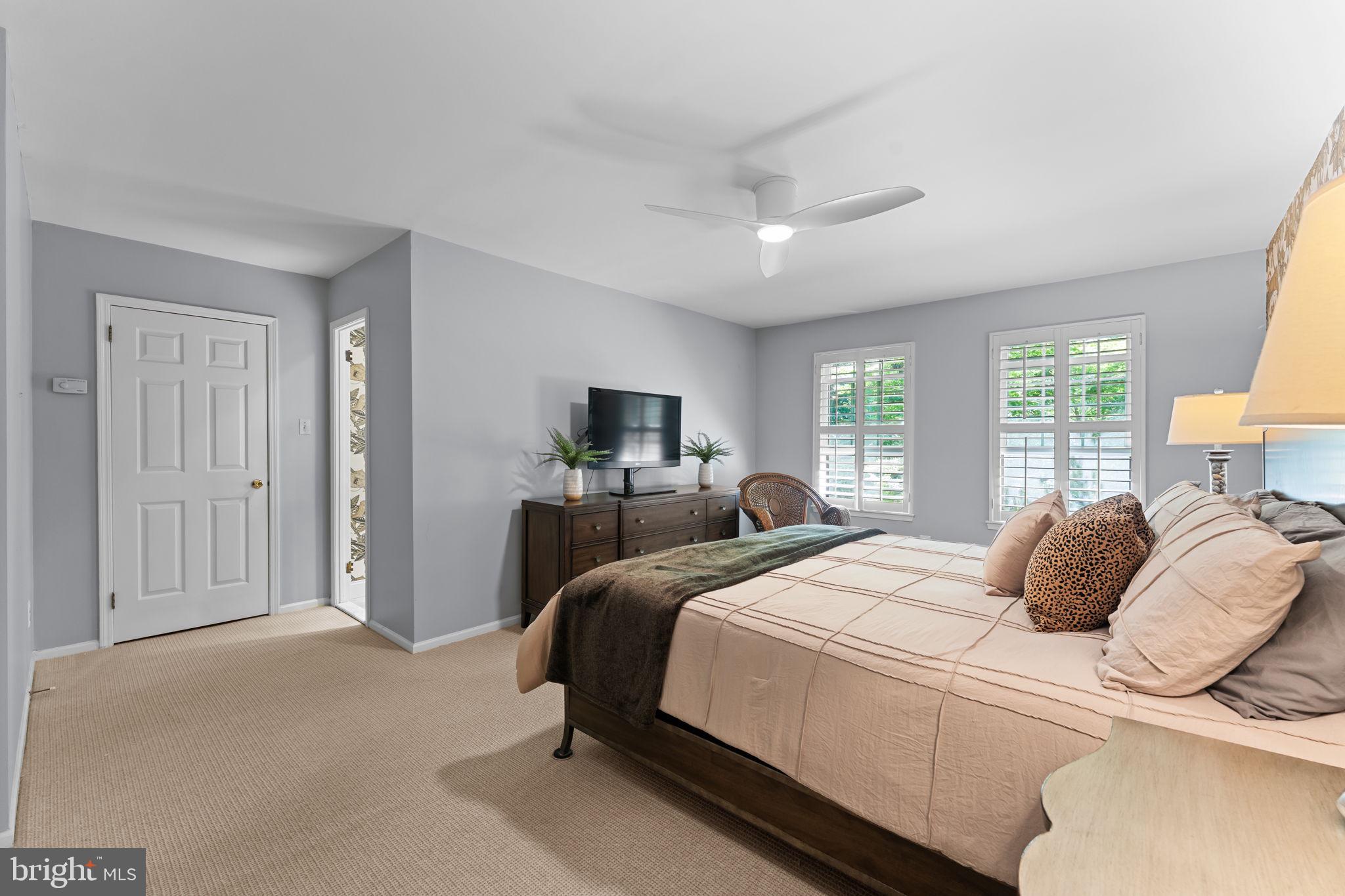 1804 WEATHERSTONE DRIVE