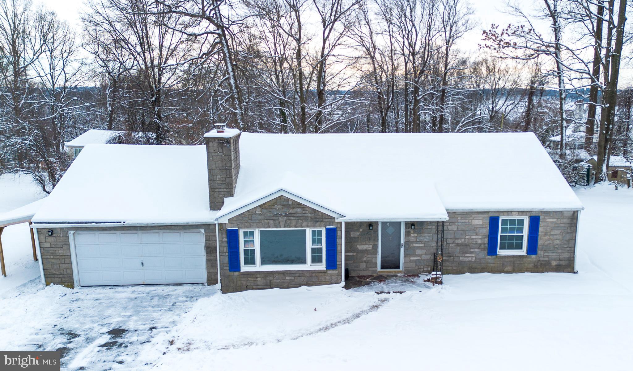 2428 E KINGS HIGHWAY