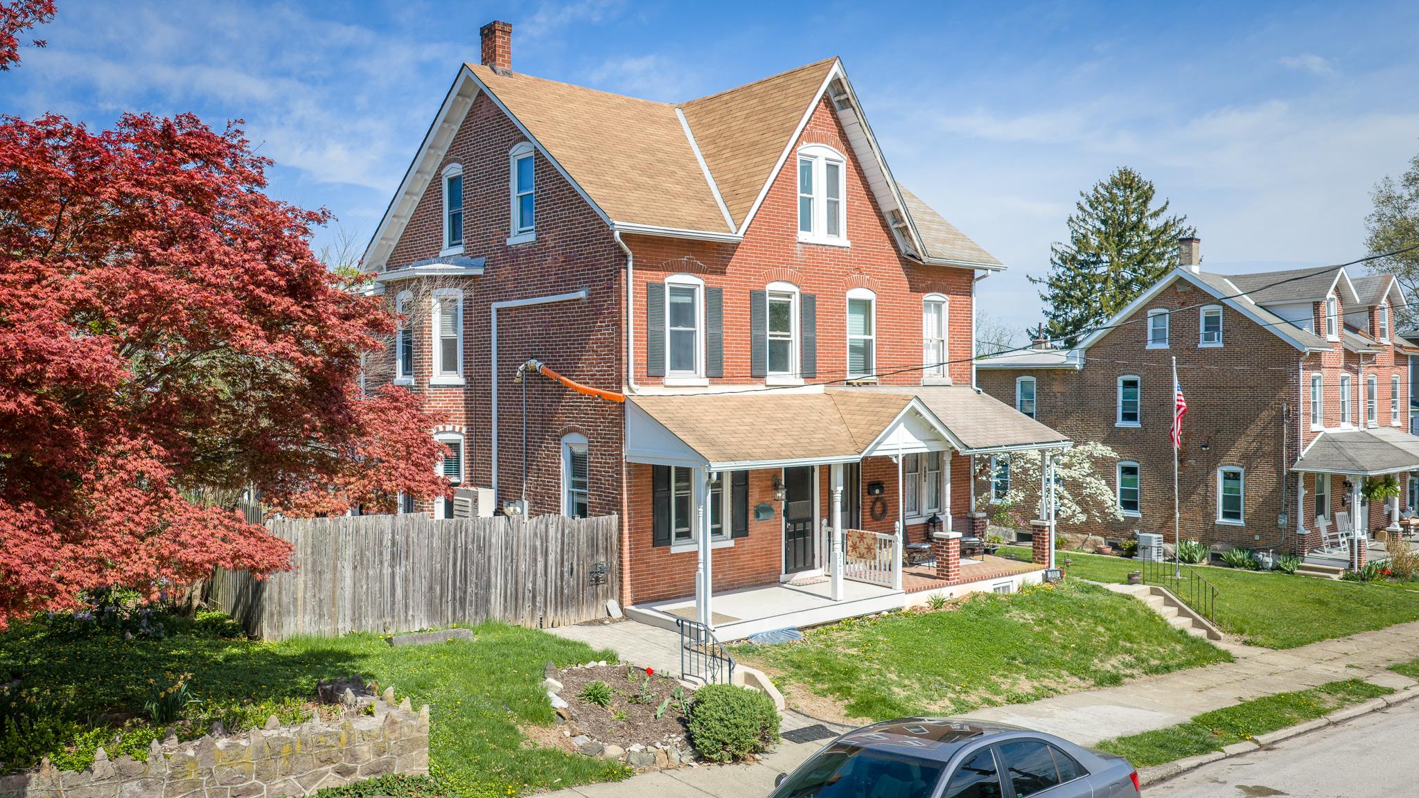 321 WALNUT STREET