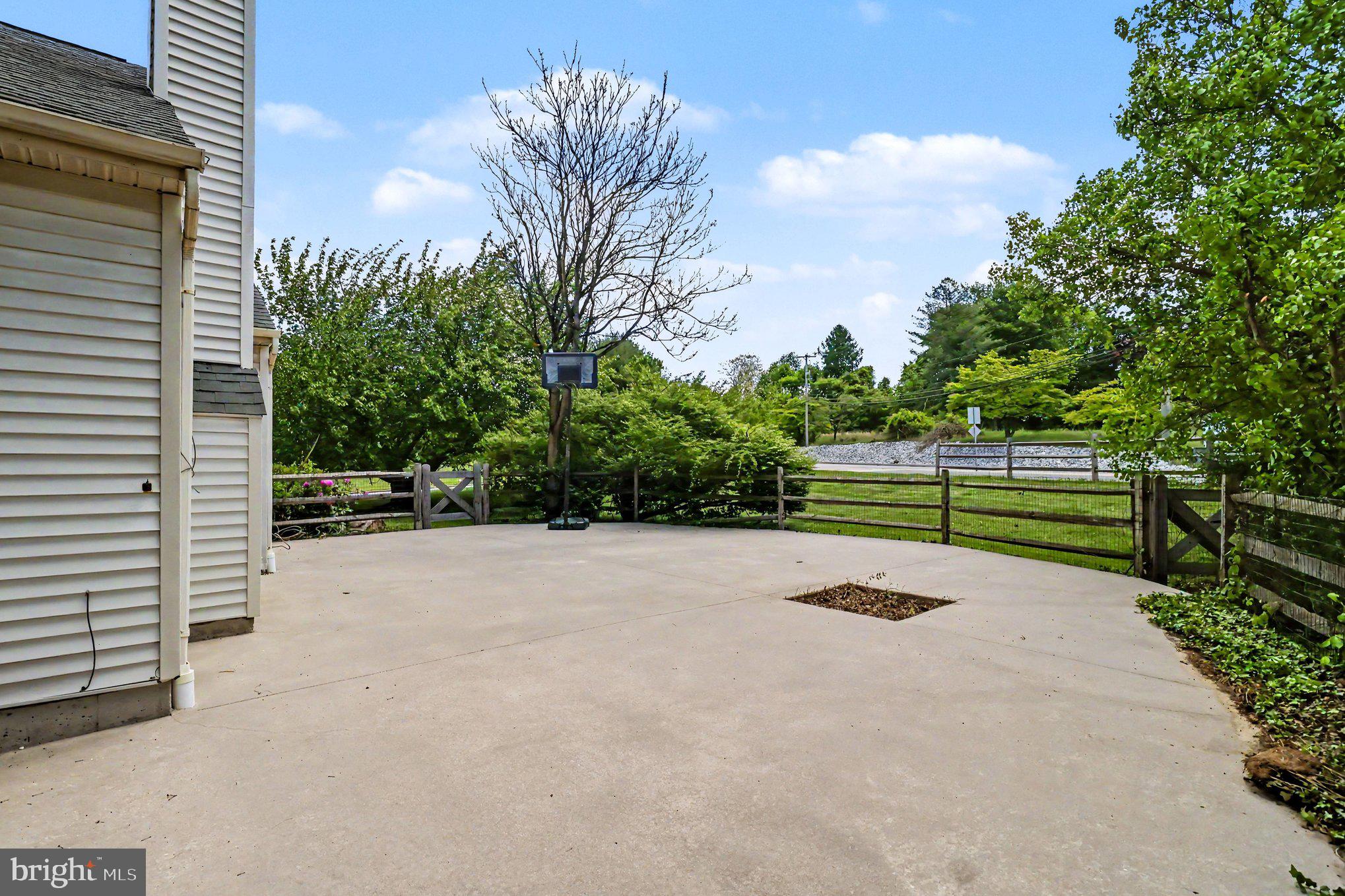 102 HEATHER HILL DRIVE