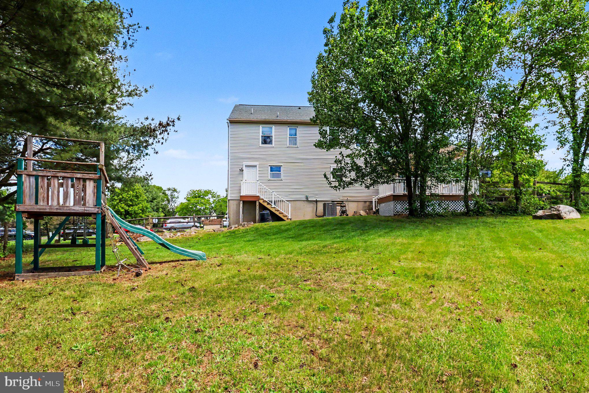 102 HEATHER HILL DRIVE