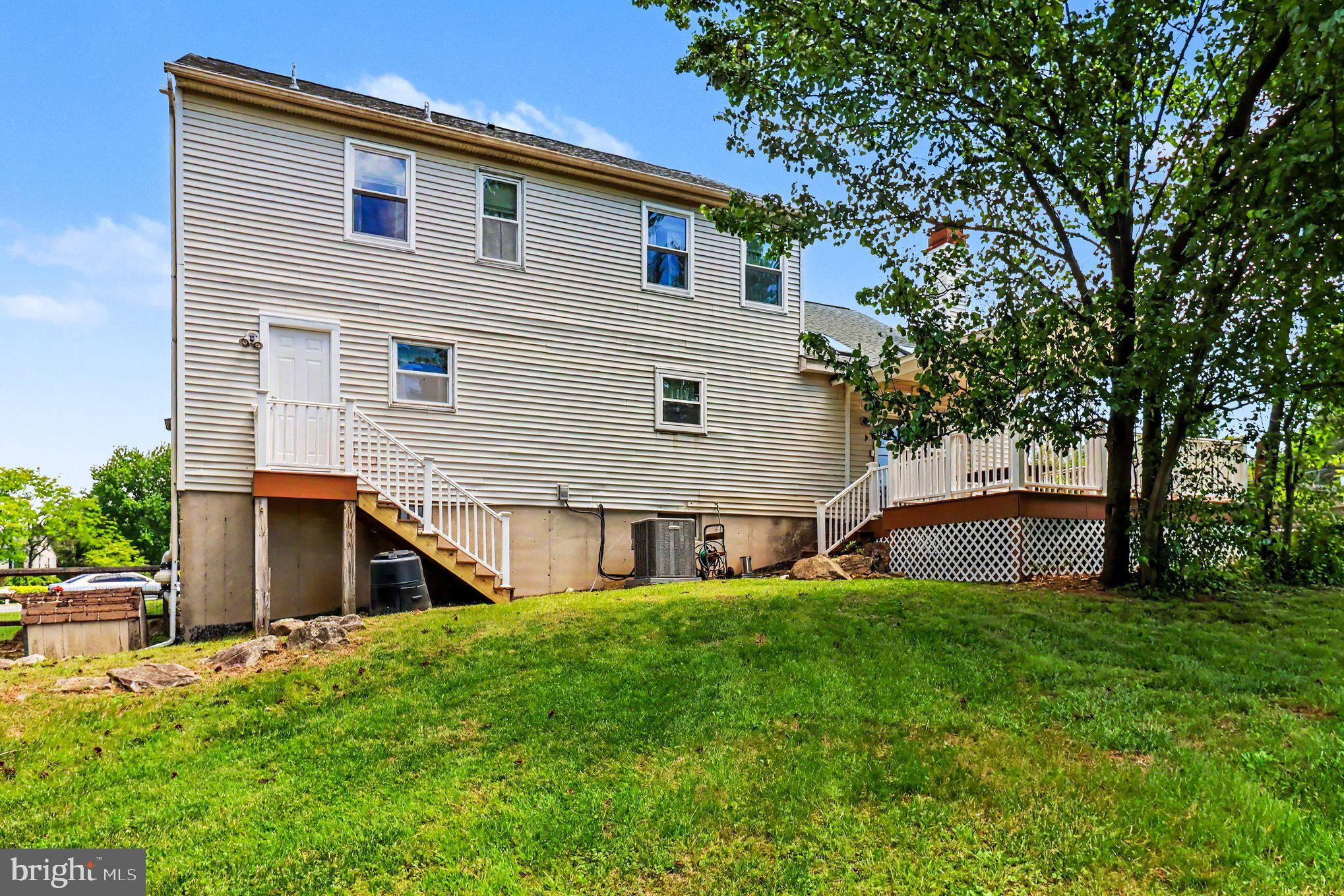 102 HEATHER HILL DRIVE
