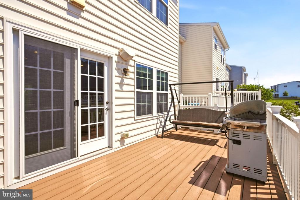 214 ASHBURN ROAD Unit: 19